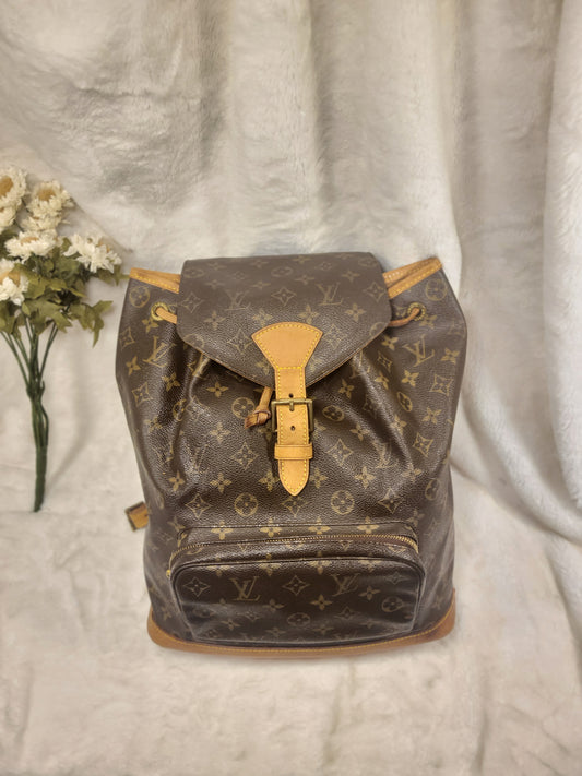 Louis Vuitton Montsouris Mm Canvas Backpack Bag (pre-owned) in Gray