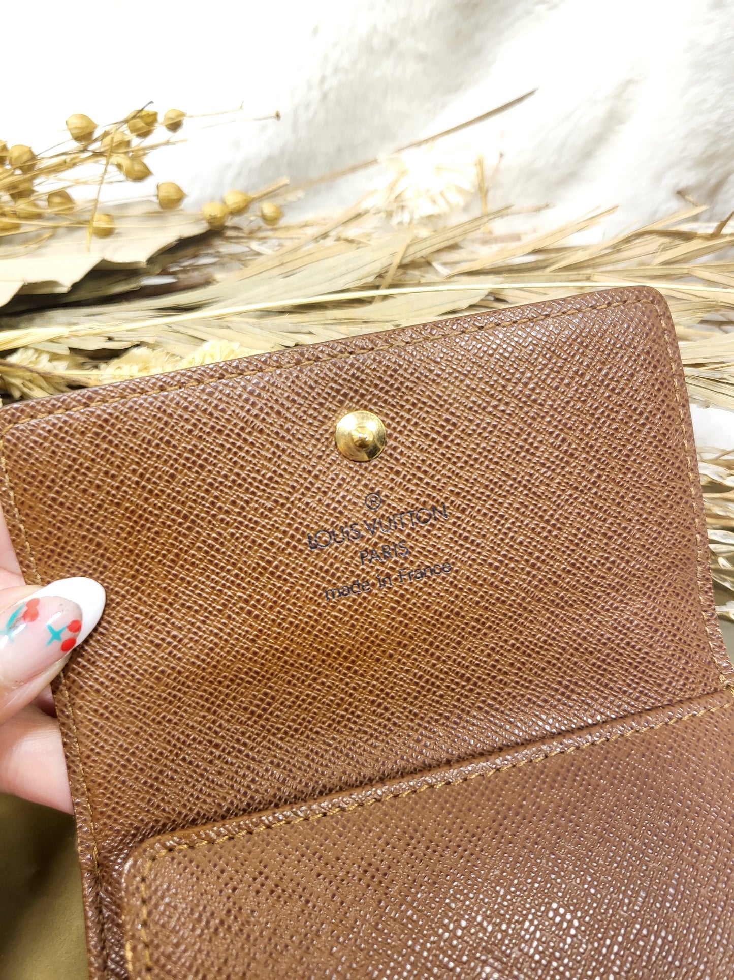 Authentic pre-owned Louis Vuitton Elise Trifold wallet