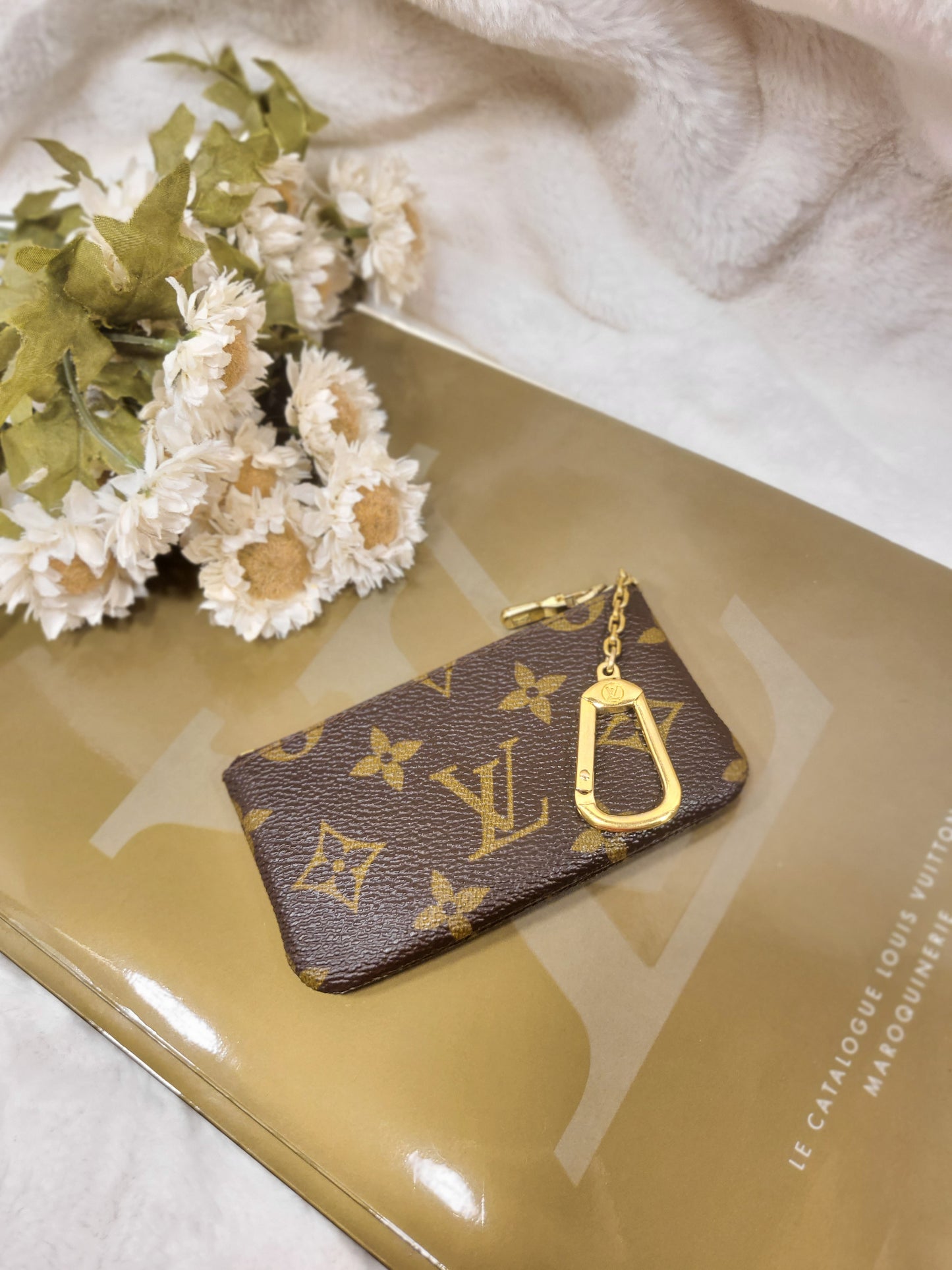 Authentic pre-owned Louis Vuitton Key cle pouch