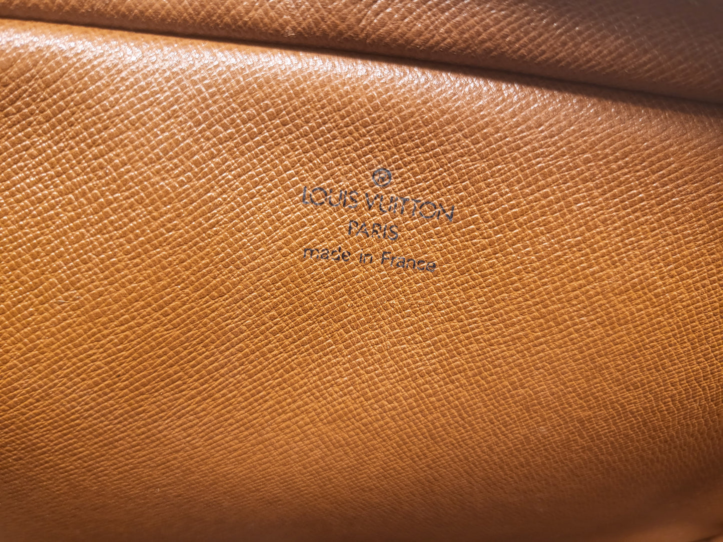 Authentic pre-owned Louis Vuitton Saint Germain 28 crossbody shoulder bag