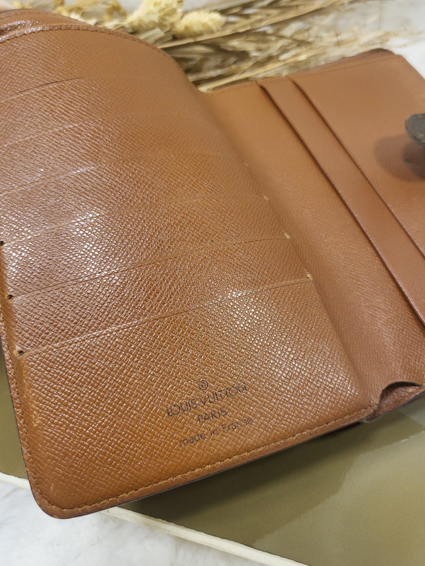 Pre-Owned Louis Vuitton Porte-Papier Zip Wallet- 2309MQ46 