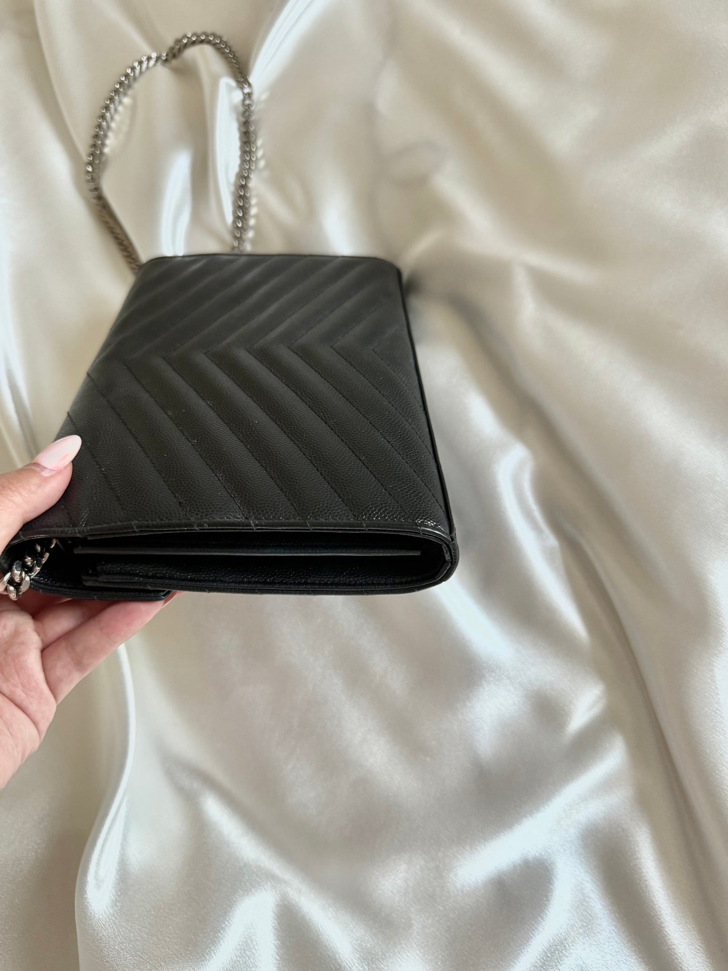 Saint Laurent Wallet on Chain