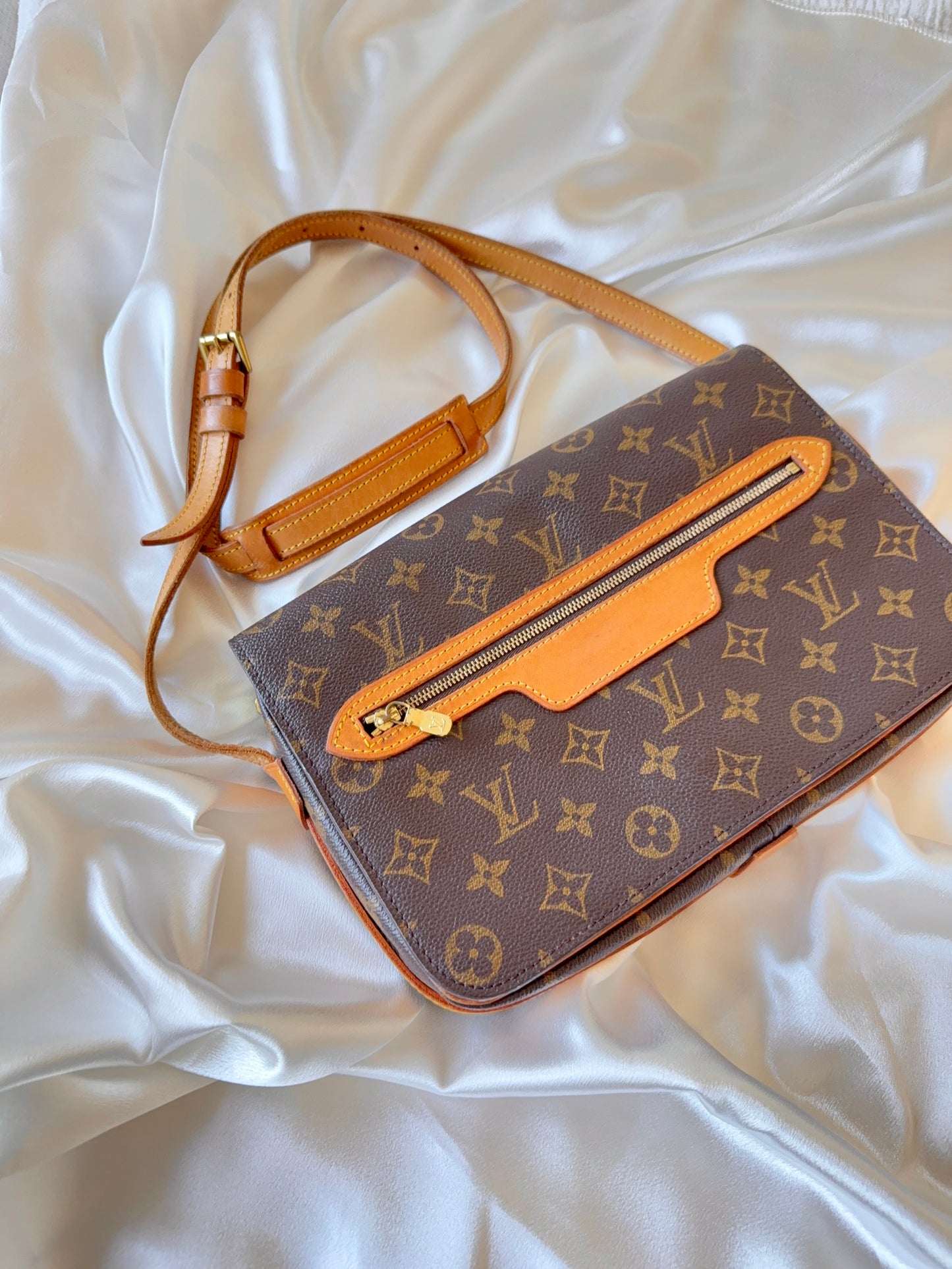 Louis Vuitton Saint Germain 28