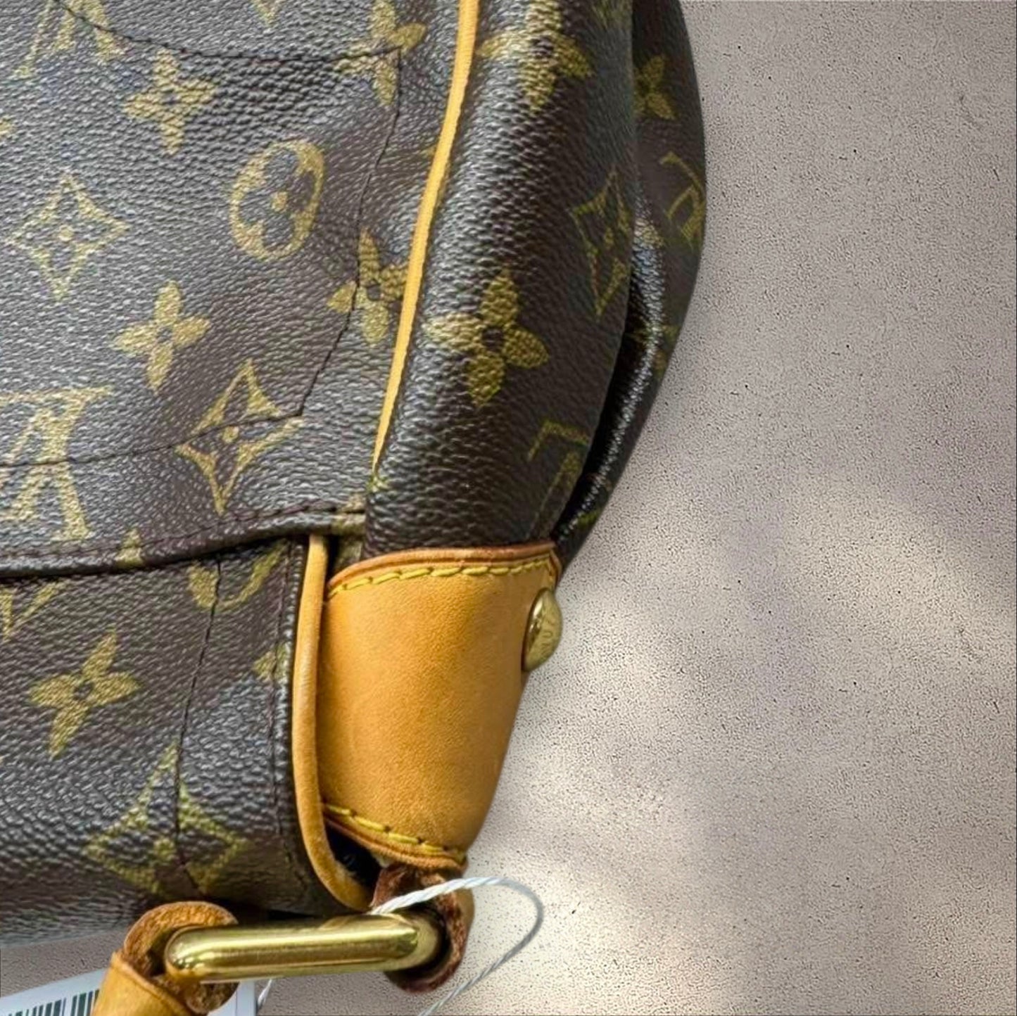 Louis Vuitton Beverly MM shoulder bag