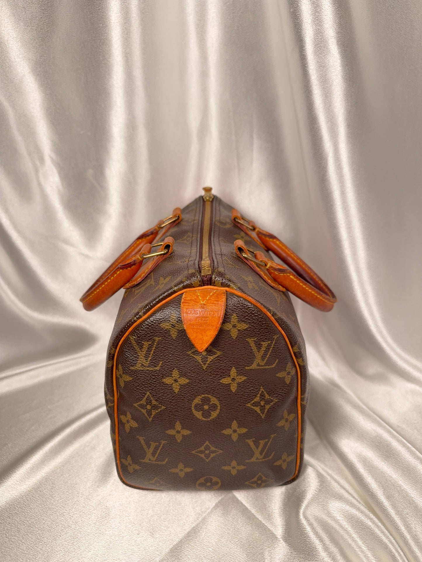 Louis Vuitton Speedy 25