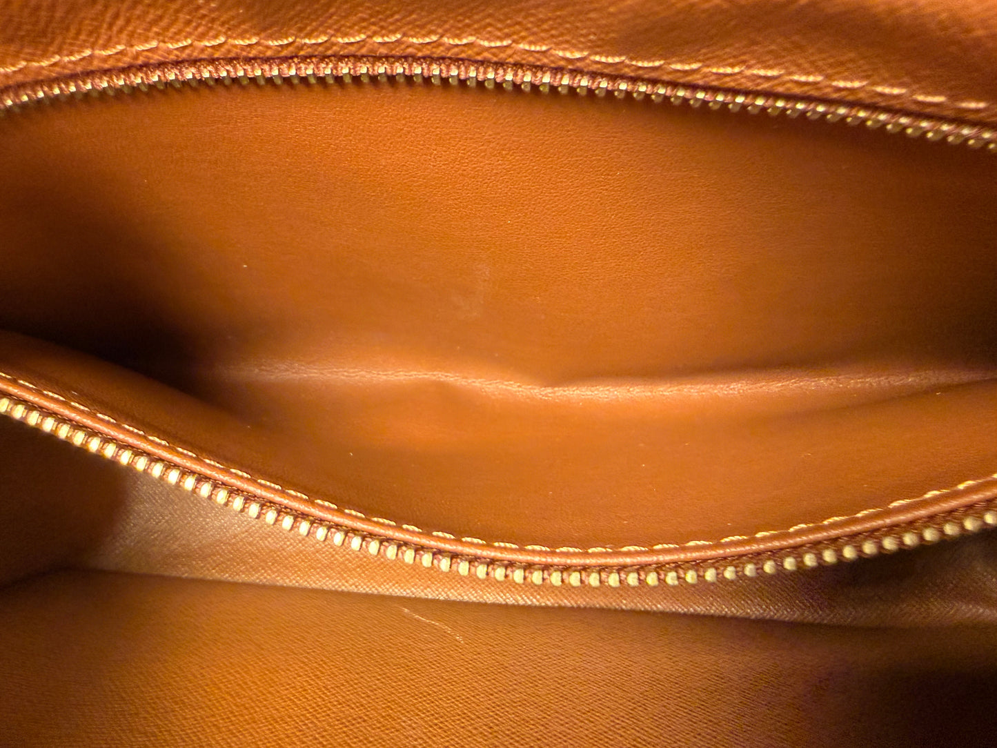 Louis Vuitton Trocadero 30