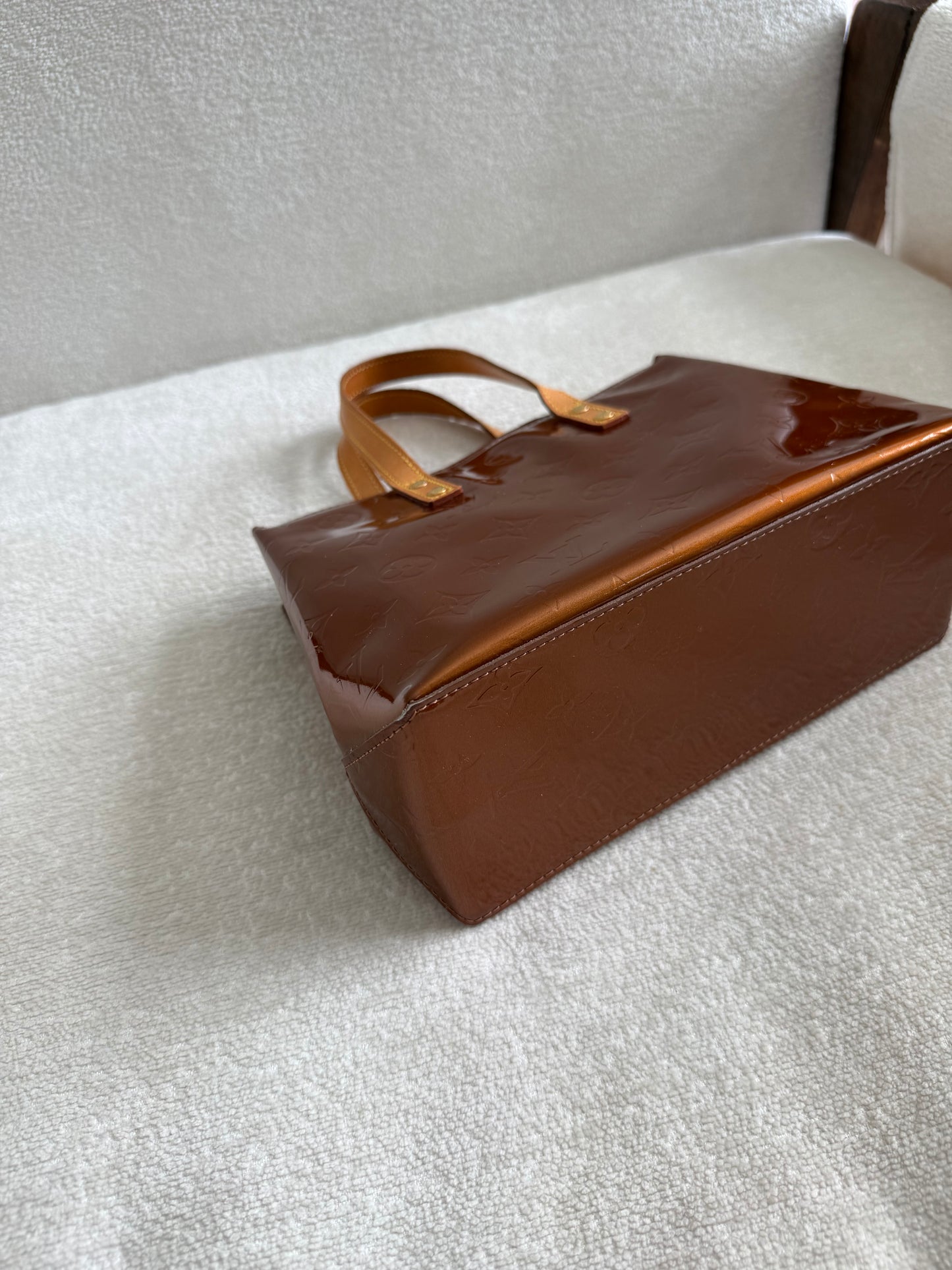 Louis Vuitton Reade pm vernis bag