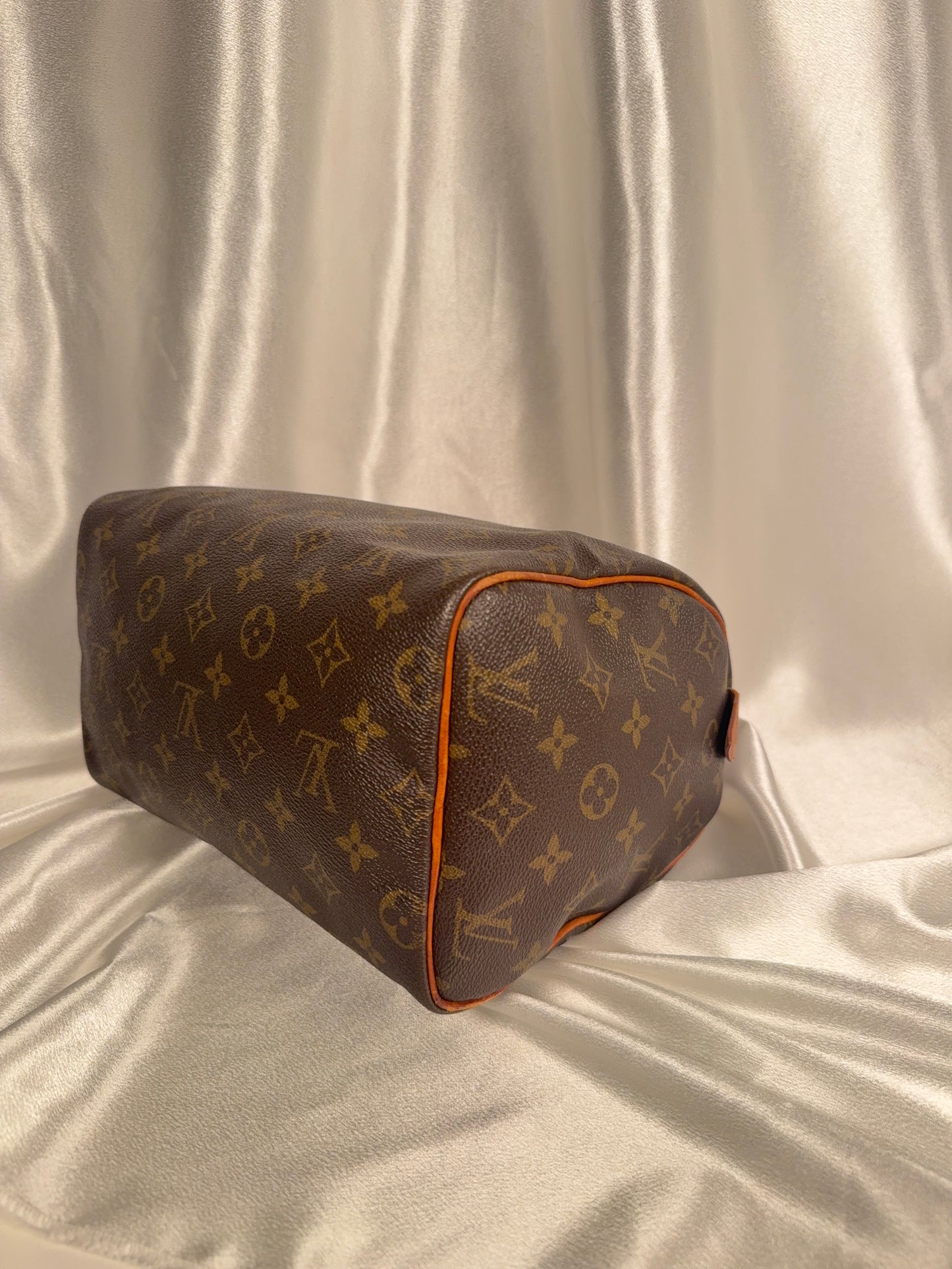 Louis Vuitton speedy 25