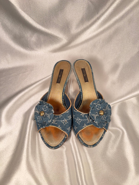 Louis Vuitton denim kitten heels