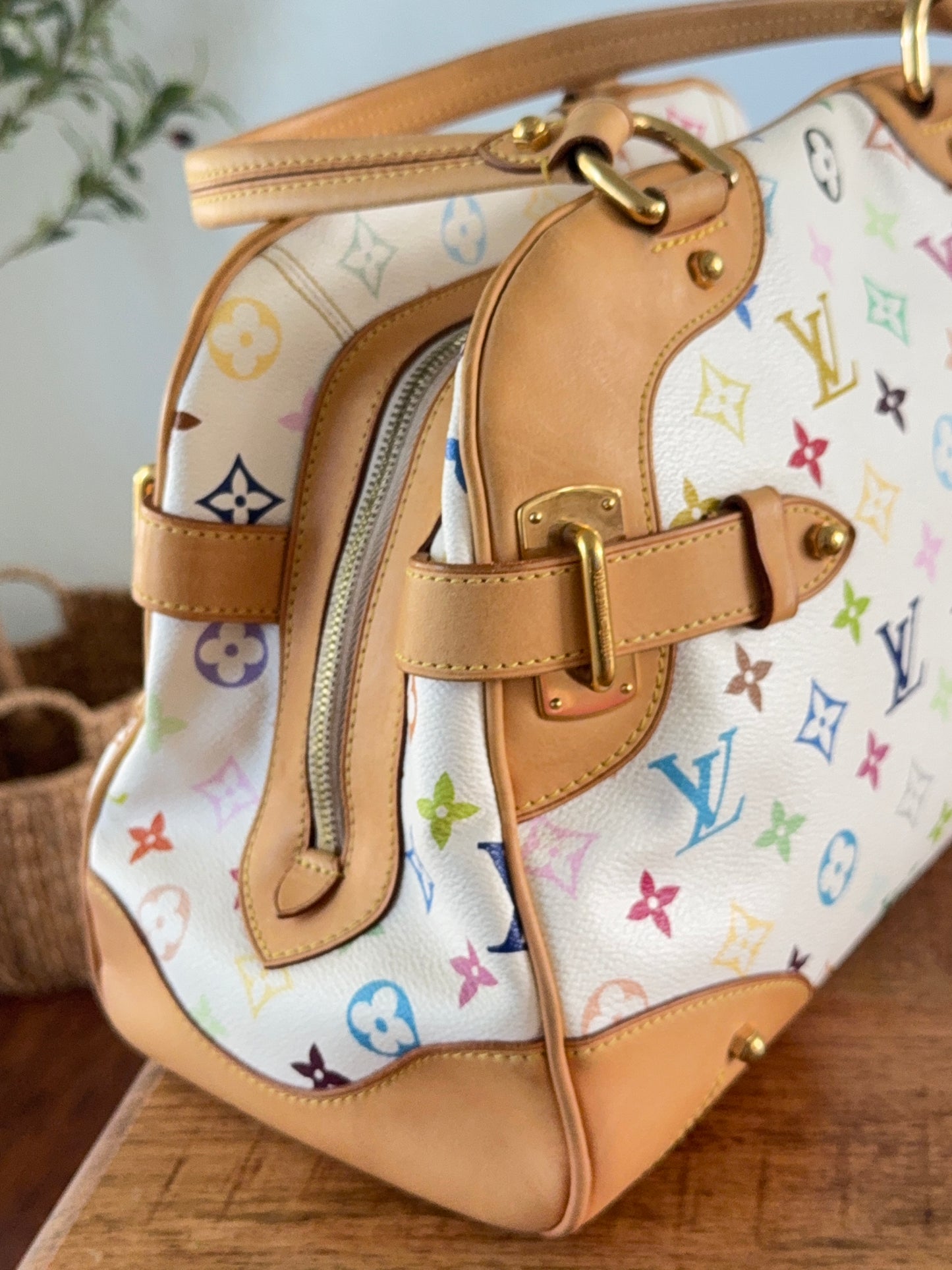 Louis Vuitton Claudia