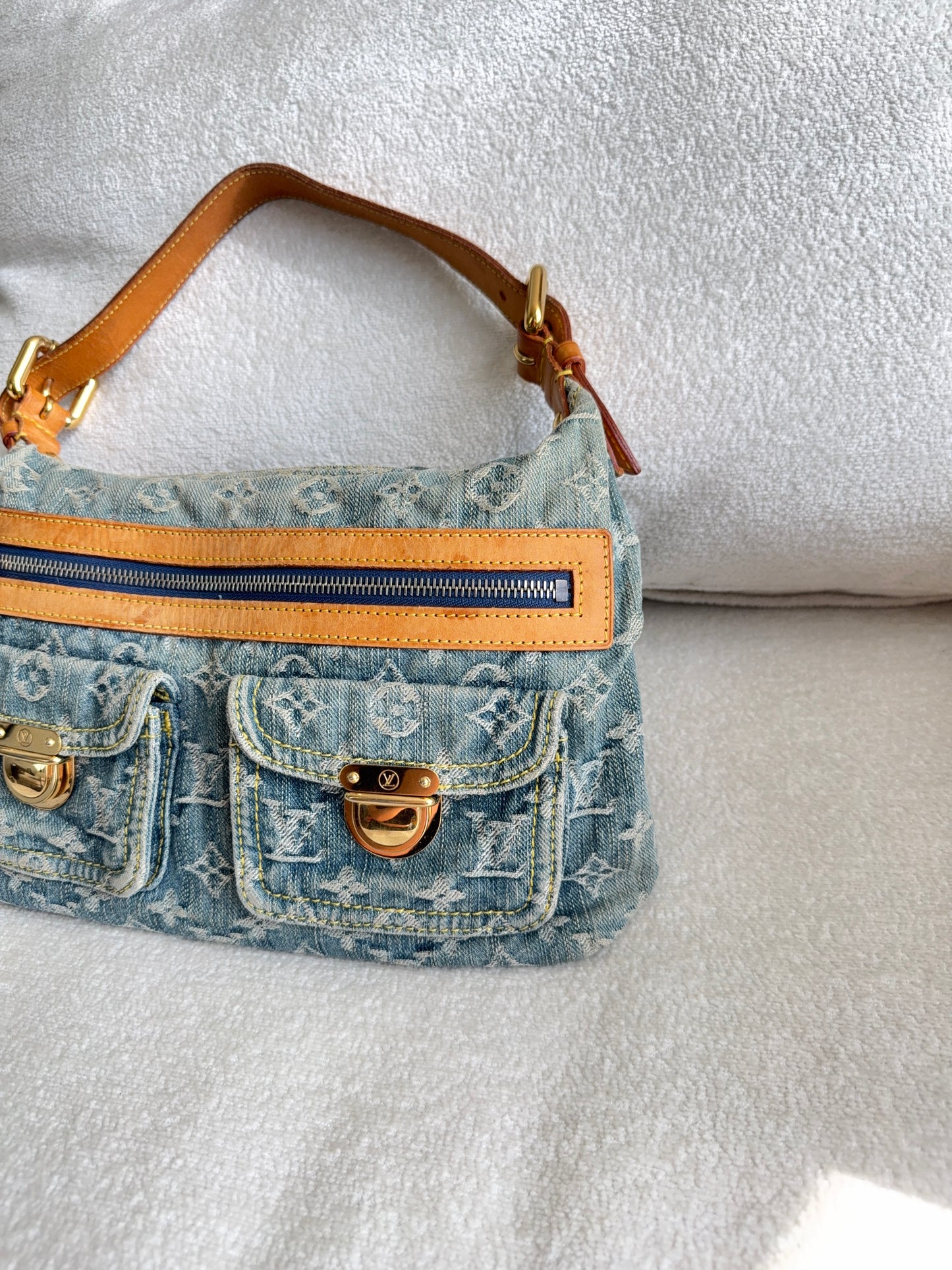 Louis Vuitton Baggy pm