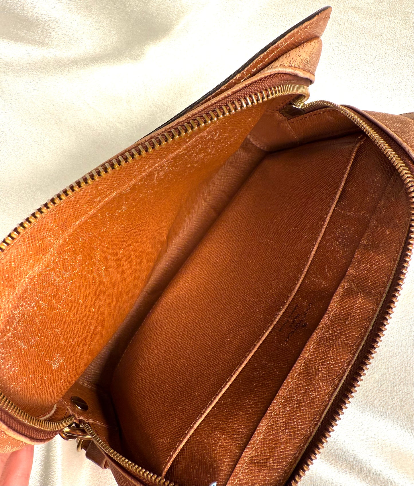 Louis Vuitton Orsay monogram clutch