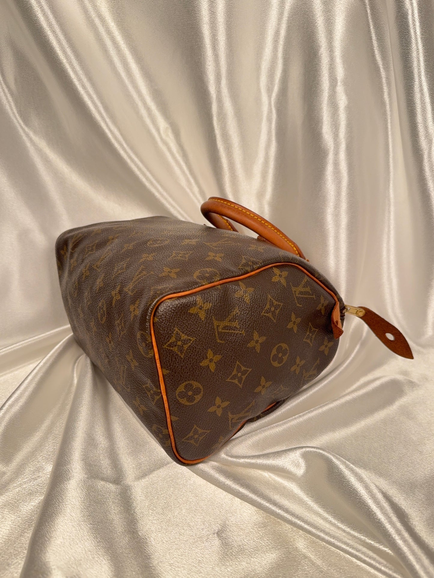 Louis Vuitton Speedy 25