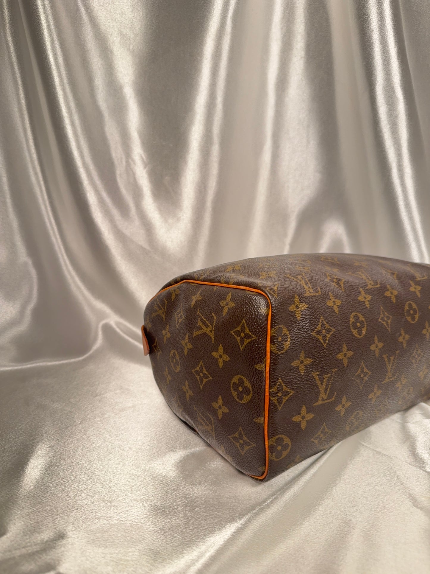 Louis Vuitton Speedy 25