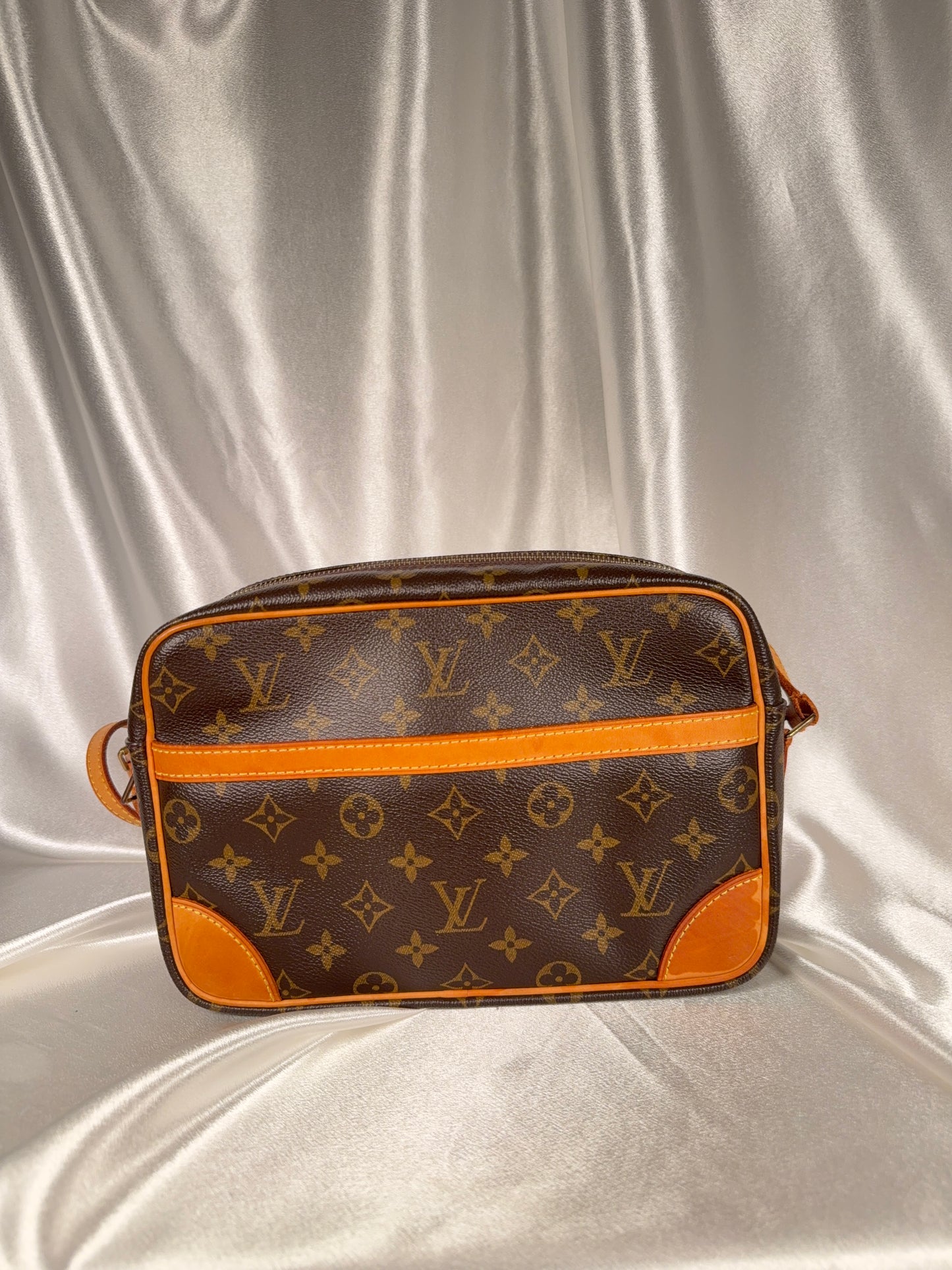 Louis Vuitton Trocadero crosdbody