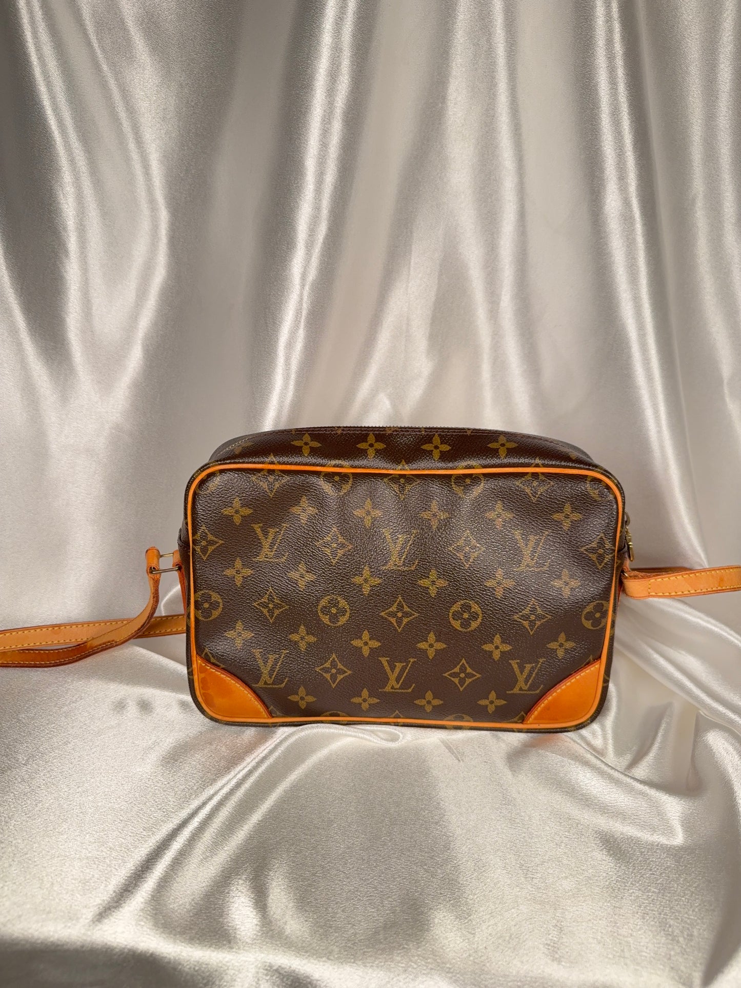 Louis Vuitton Trocadero crosdbody