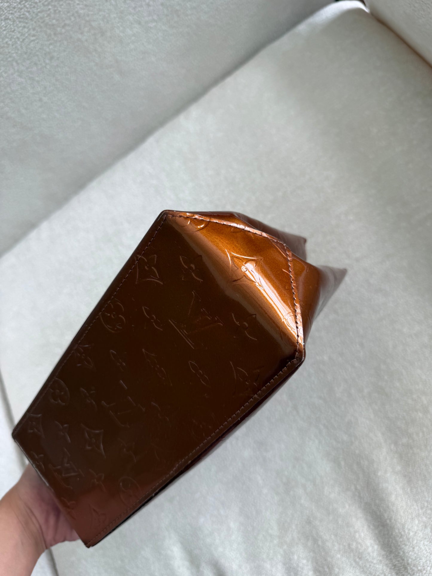 Louis Vuitton Reade pm vernis bag