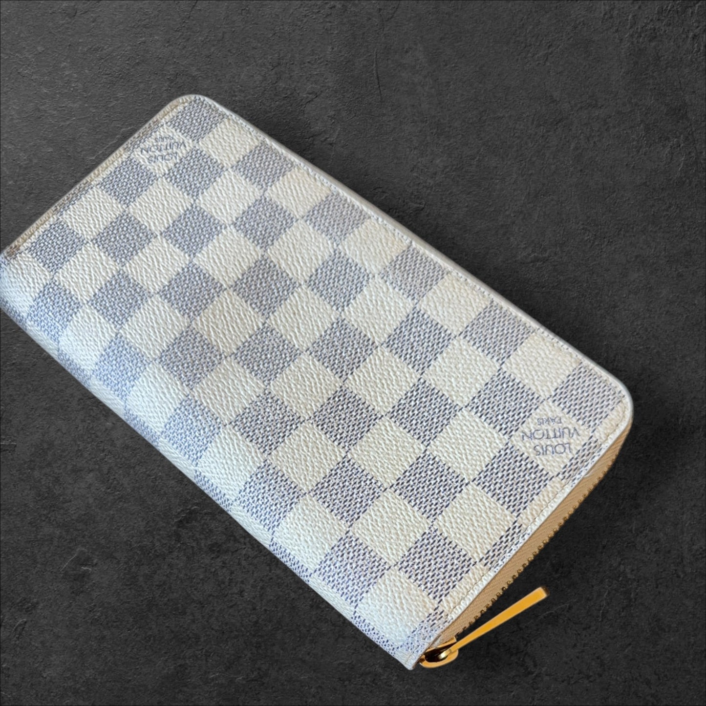 Louis Vuitton Damier Azur Zippy Wallet