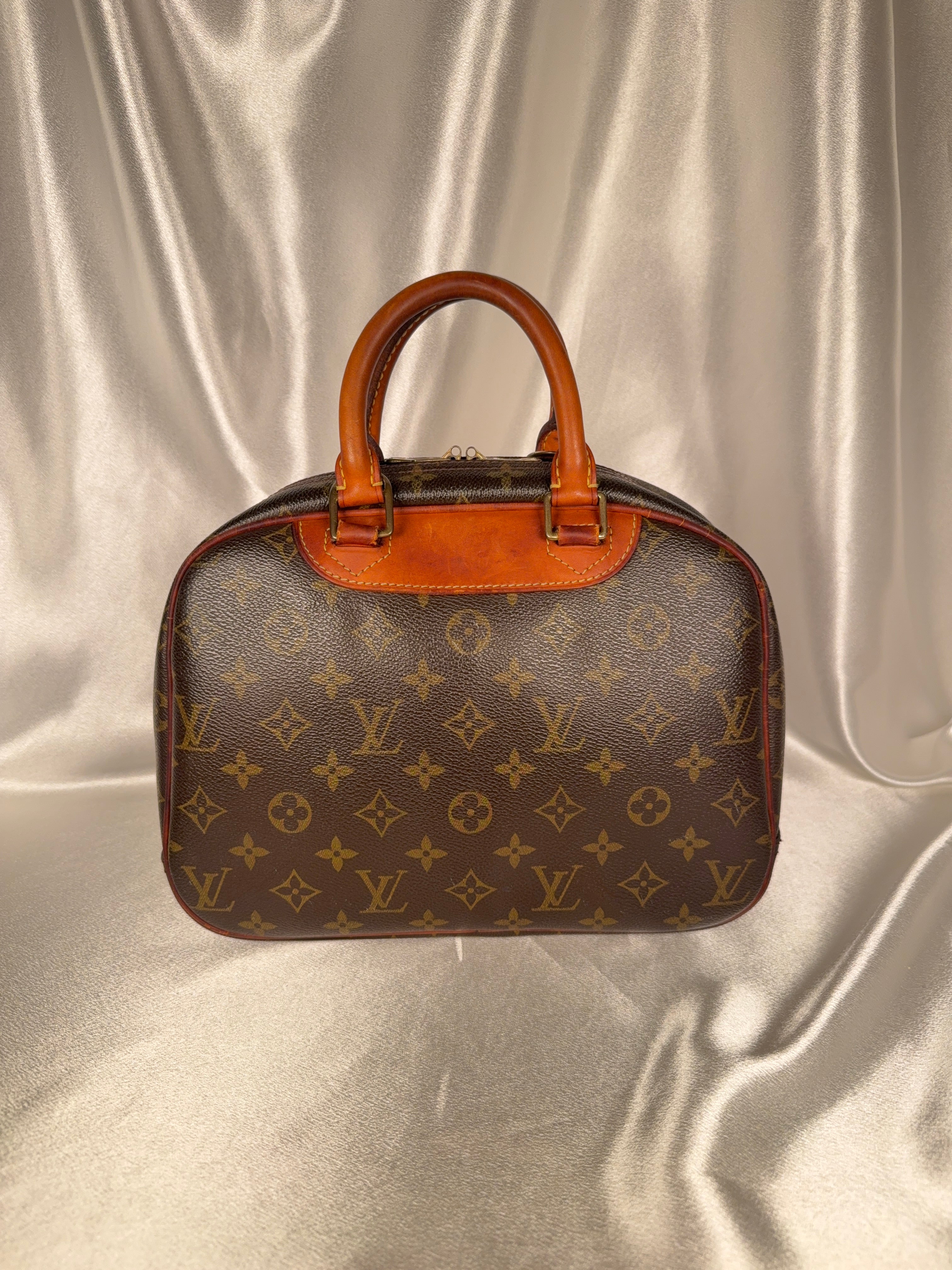 Louis Vuitton Trouville bag – Little Bean Vintage