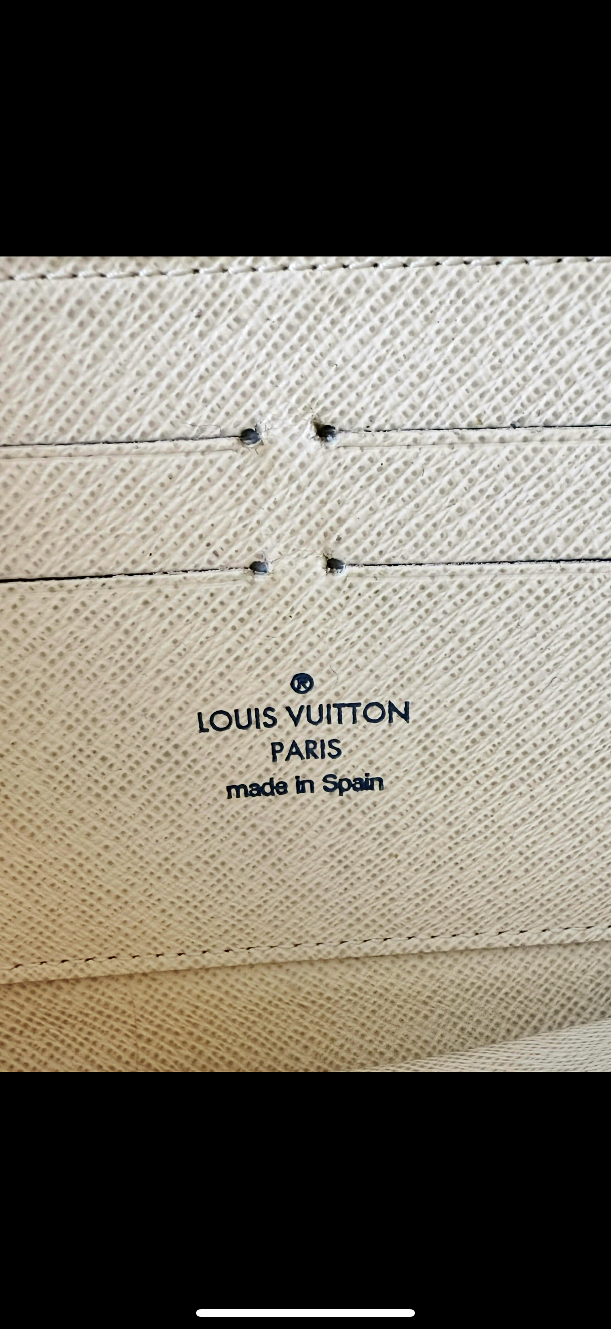 Louis Vuitton Damier Azur Zippy Wallet