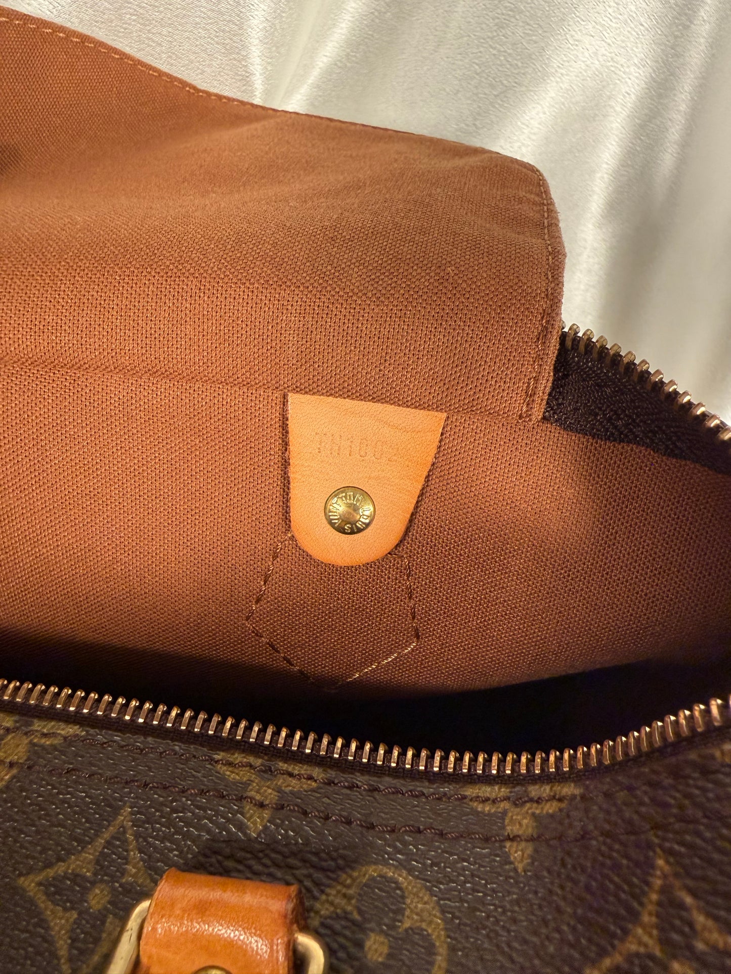 Louis Vuitton speedy 30