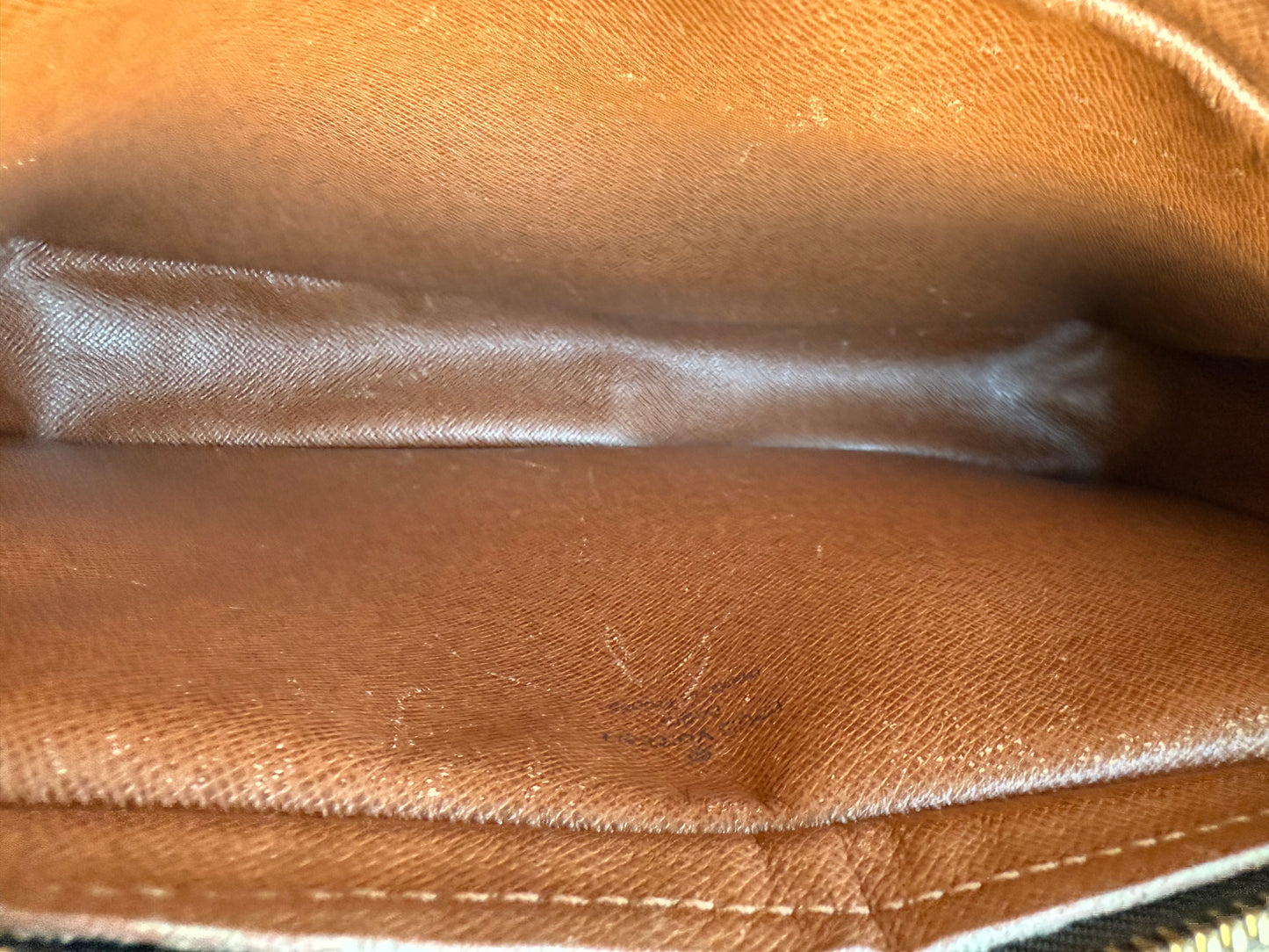 Louis Vuitton Saint Germain 28