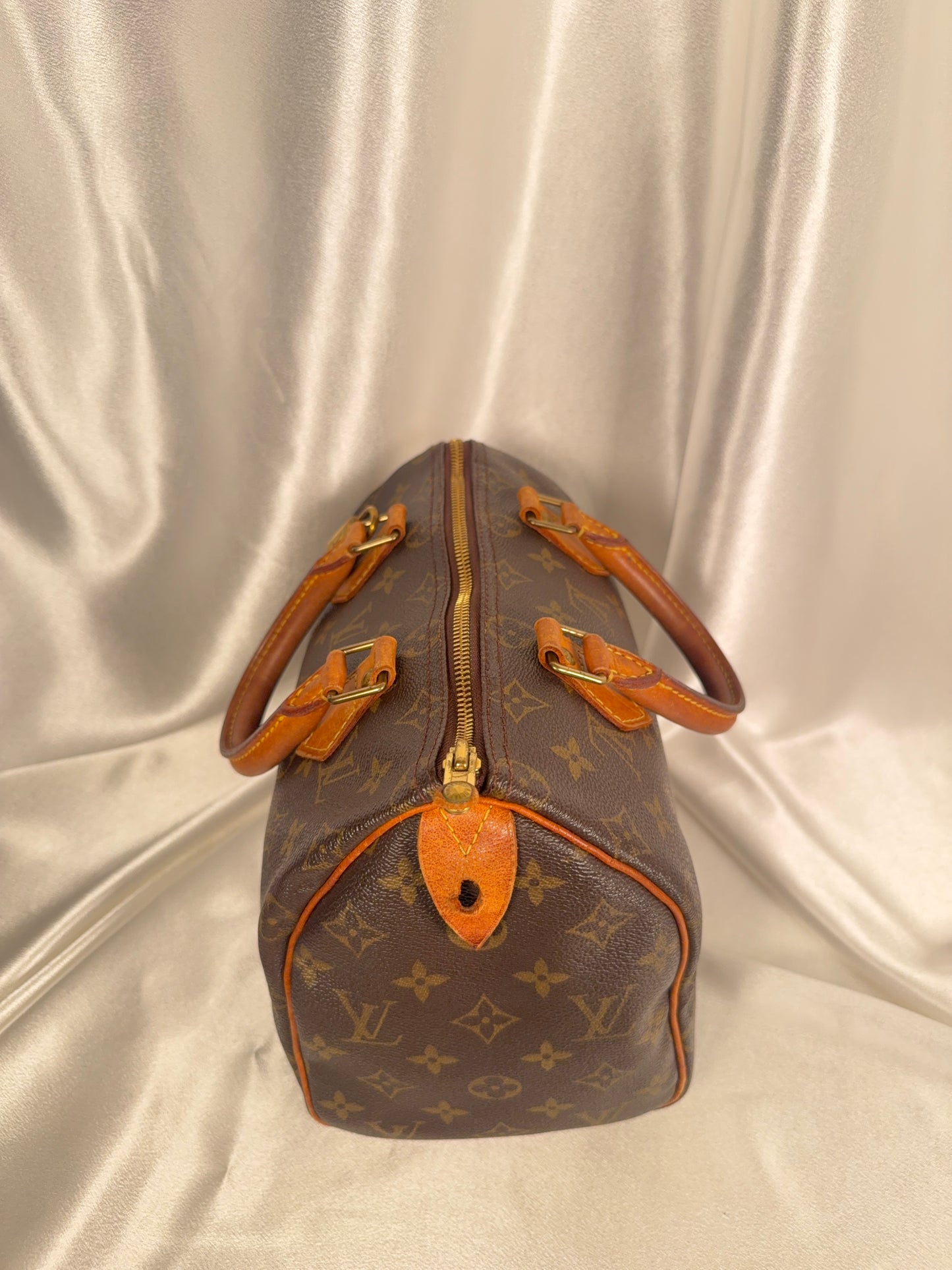 Louis Vuitton speedy 25