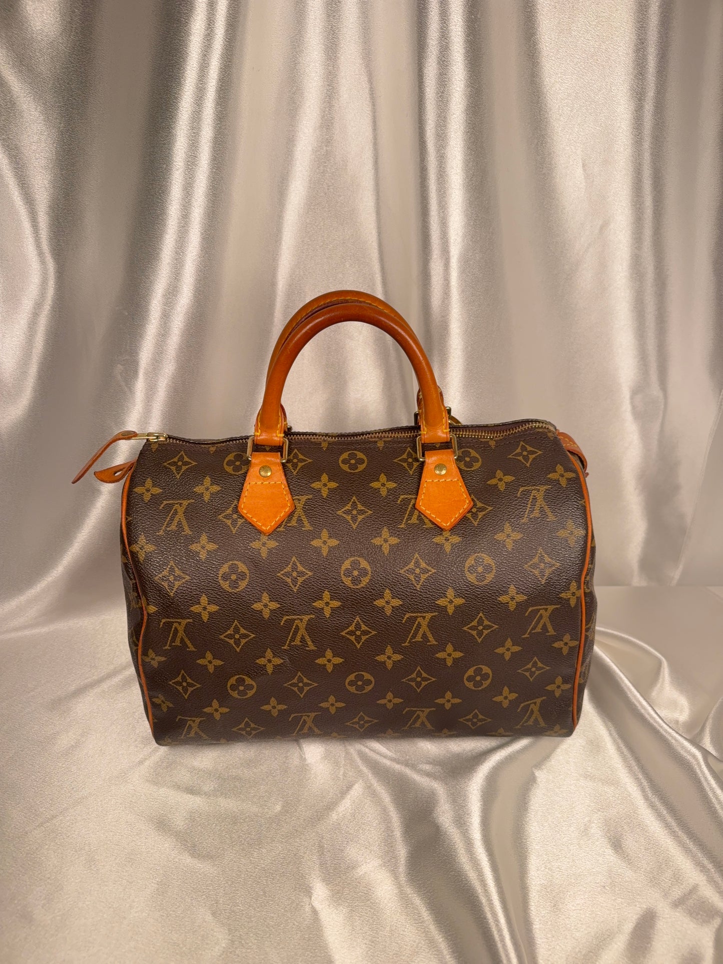 Louis Vuitton speedy 30