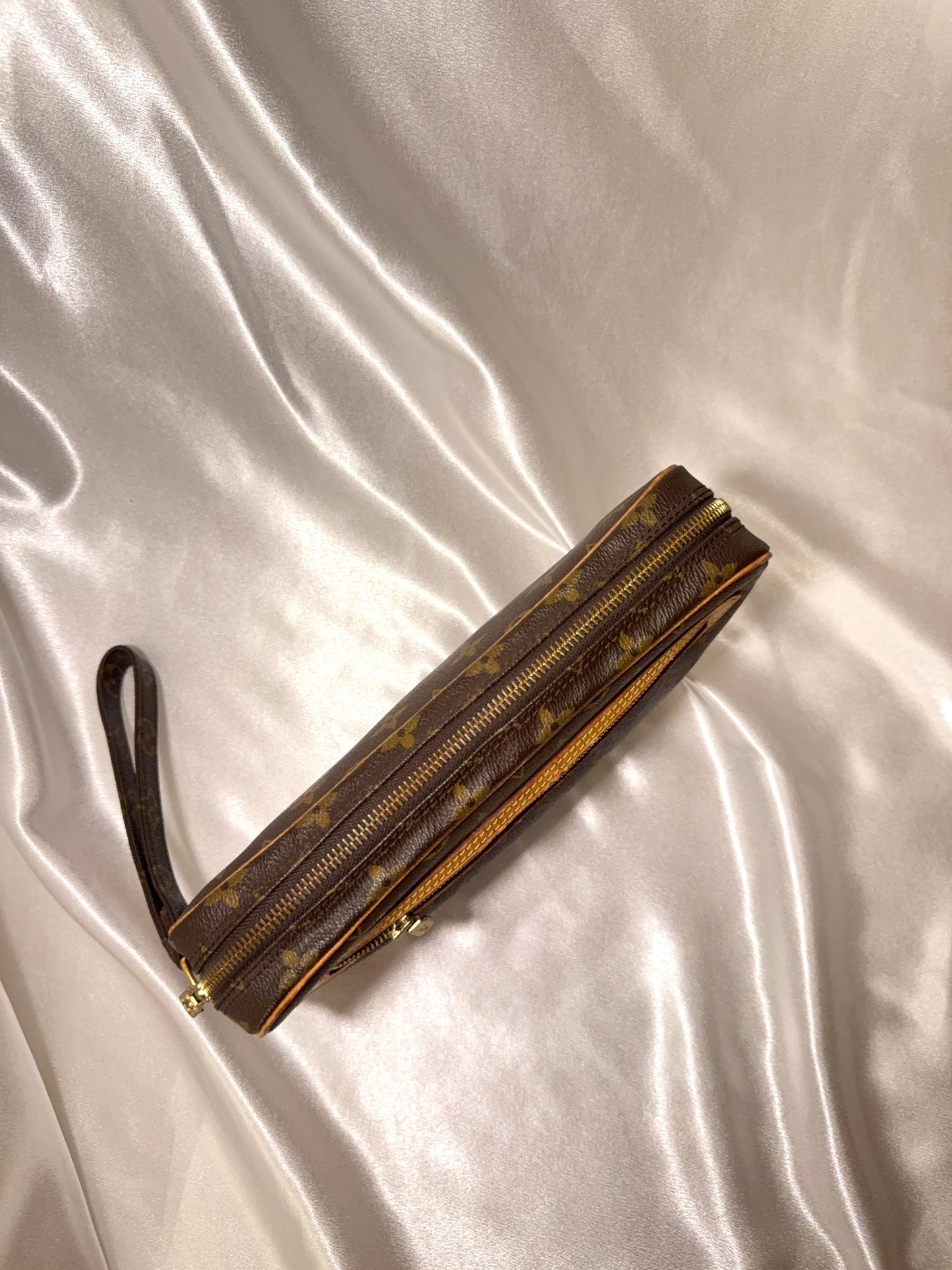 Louis Vuitton Marly Dragonne Clutch