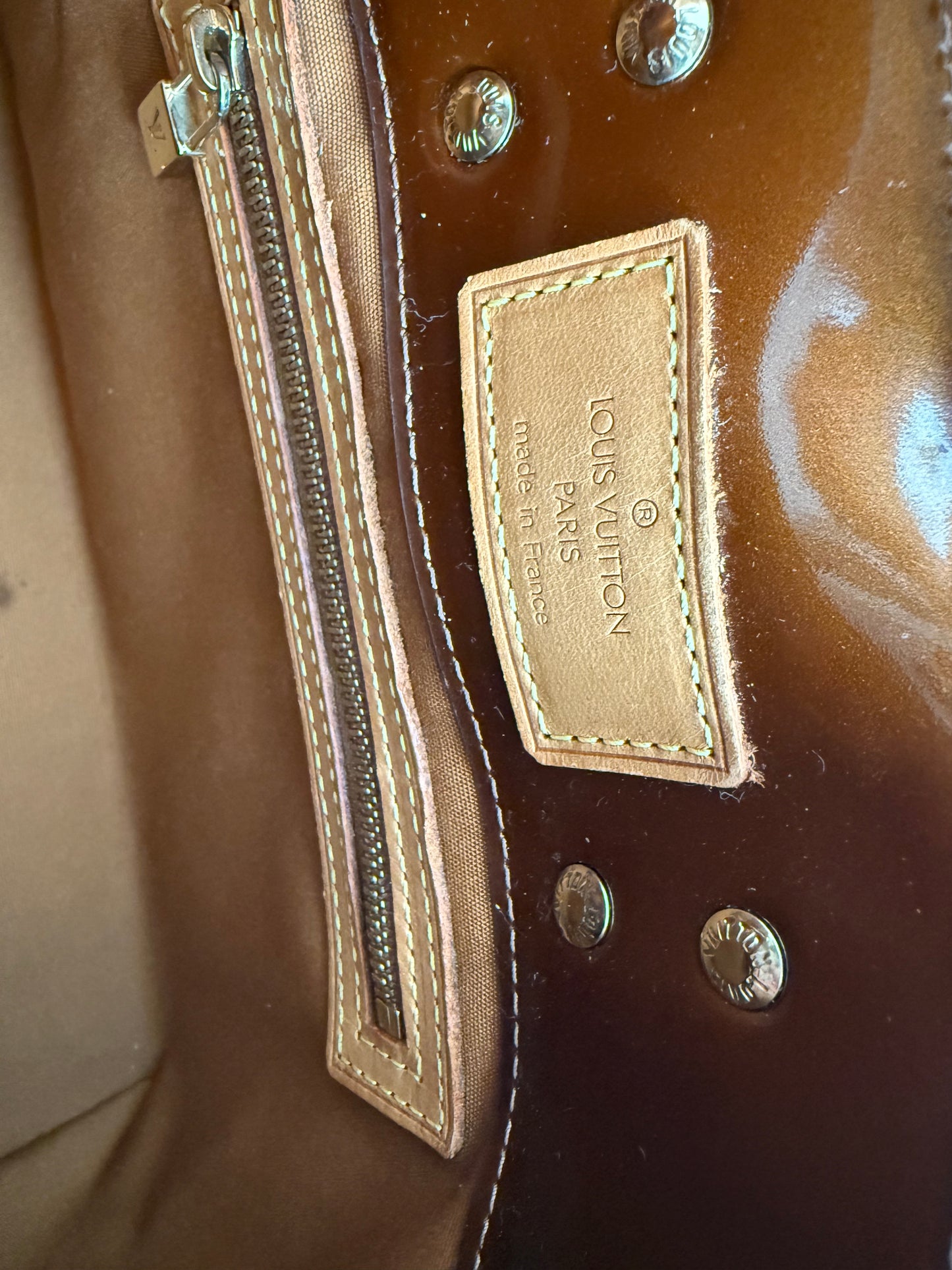 Louis Vuitton Reade pm vernis bag