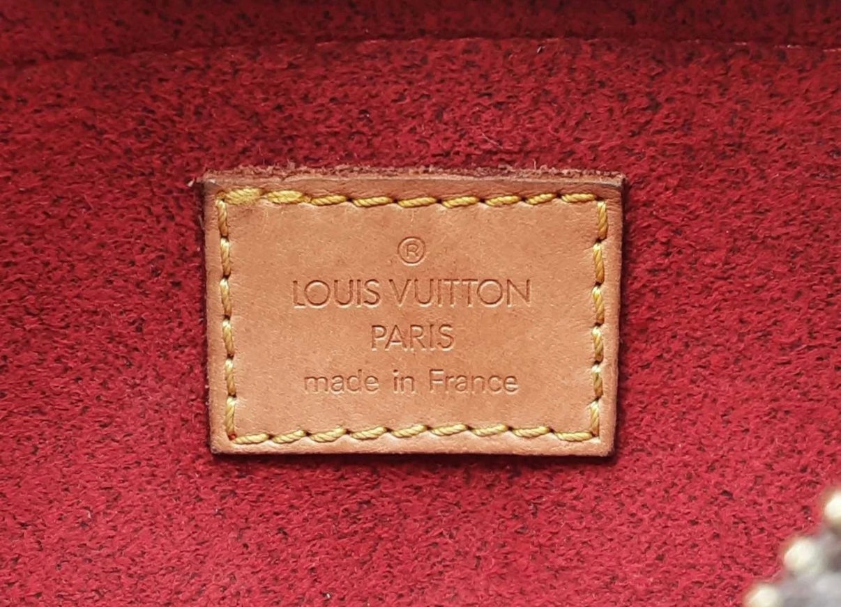Louis Vuitton Croissant pm