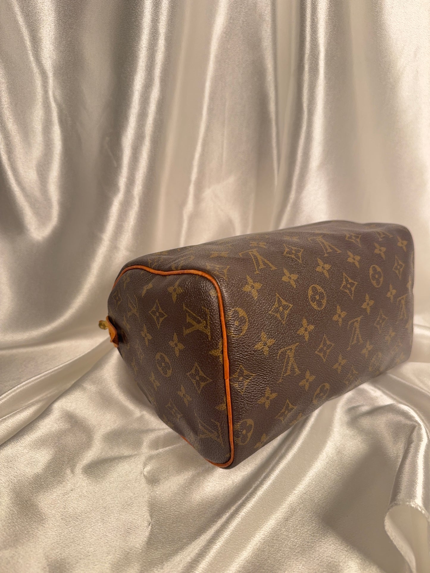Louis Vuitton speedy 25