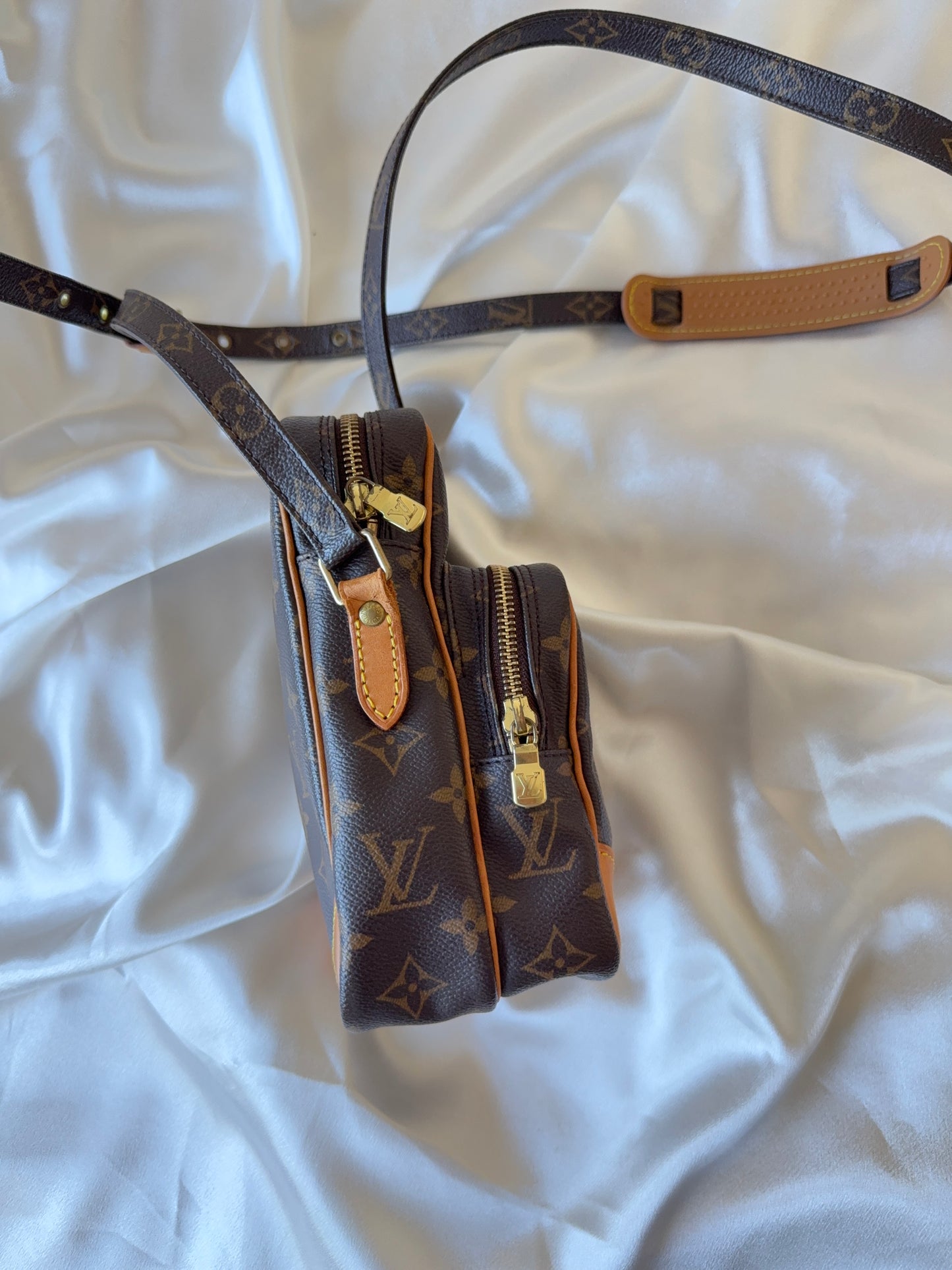 Louis Vuitton Amazone pm crossbody bag