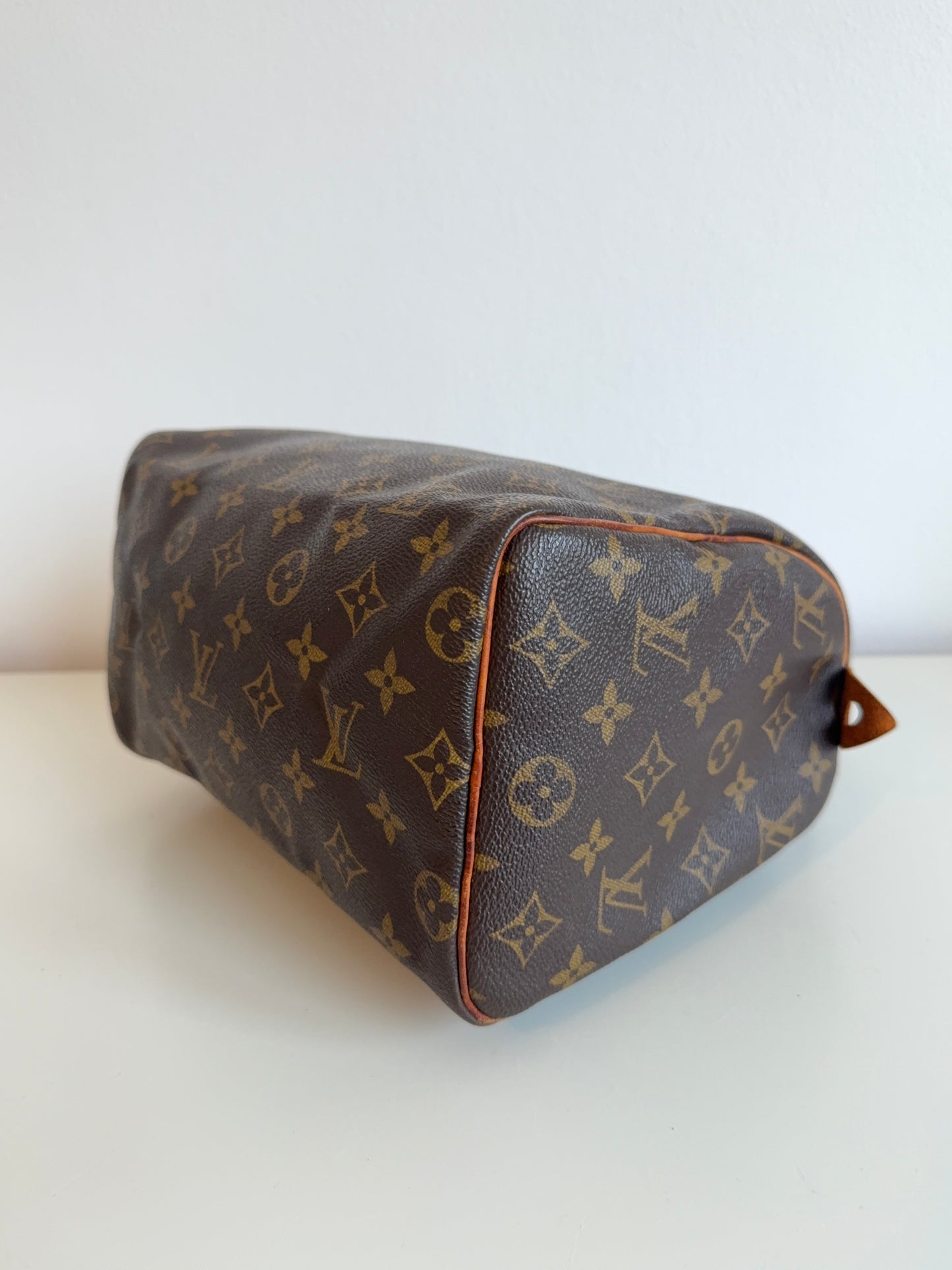 Loui Vuitton speedy 25