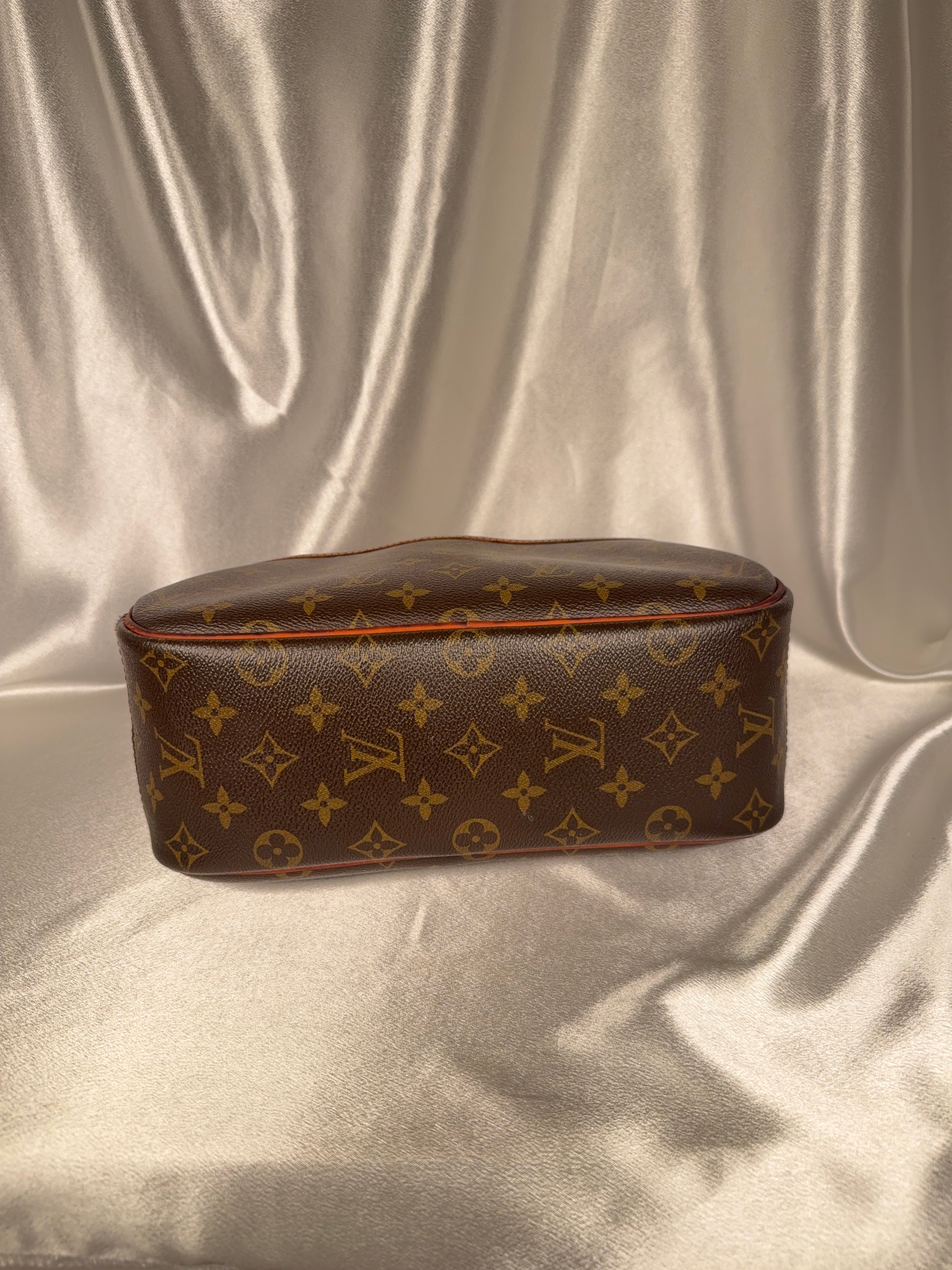 Louis Vuitton Trouville bag – Little Bean Vintage