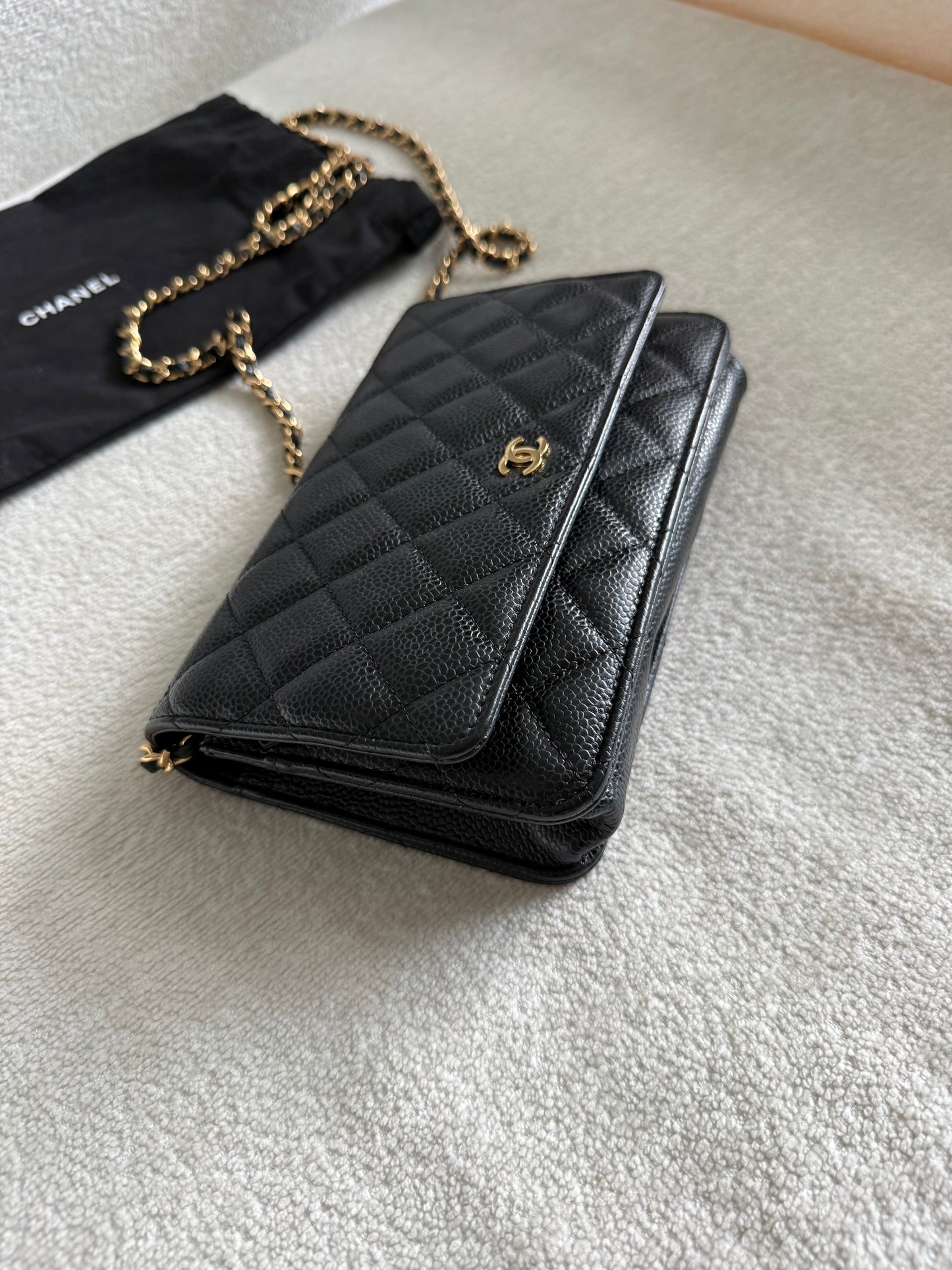 Chanel classic wallet on chain