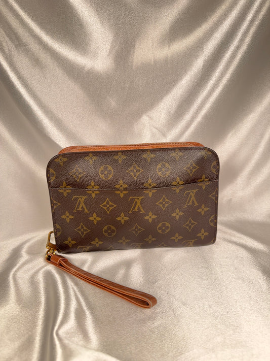 Louis Vuitton Orsay monogram clutch