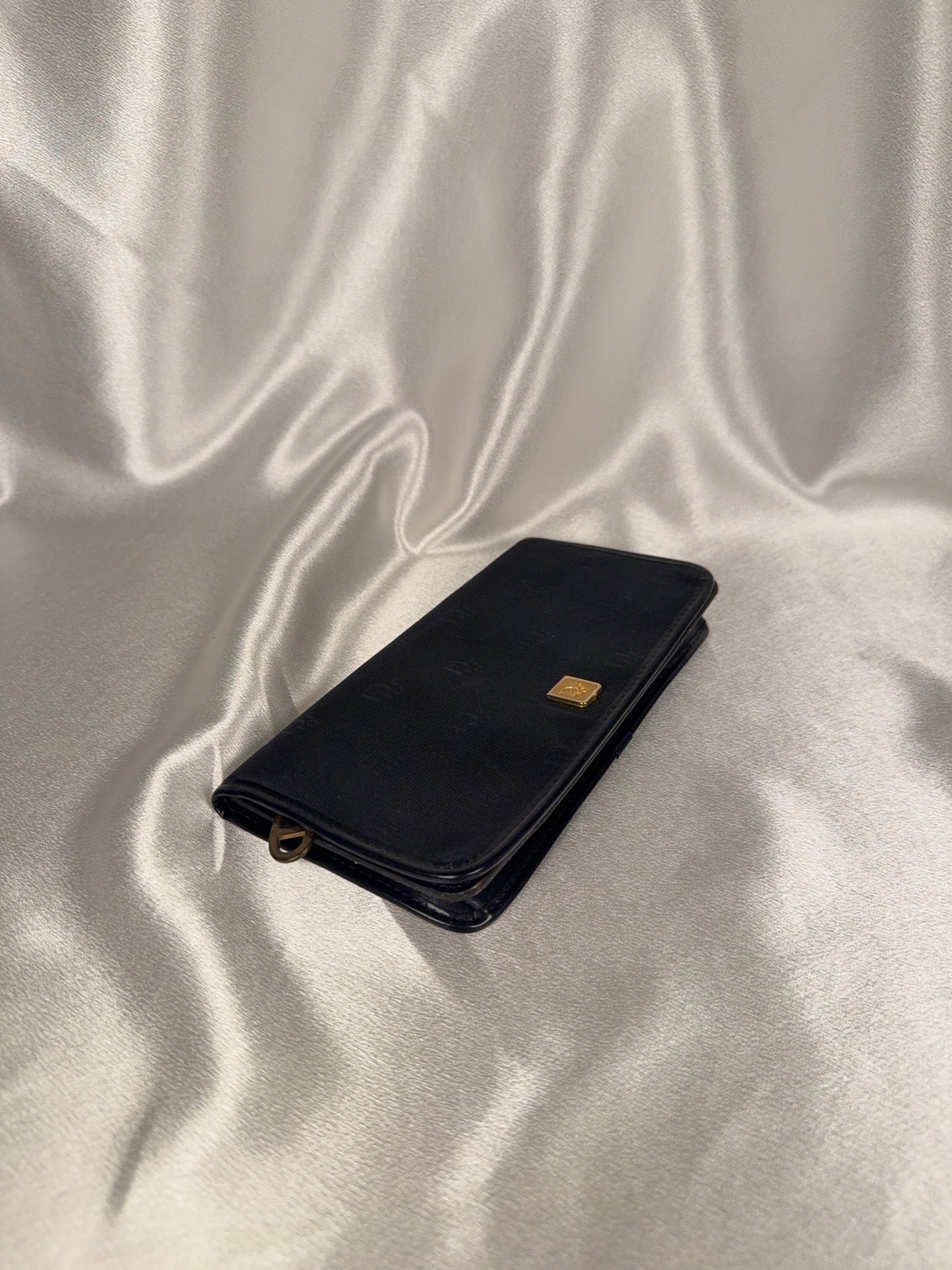 Dior long wallet