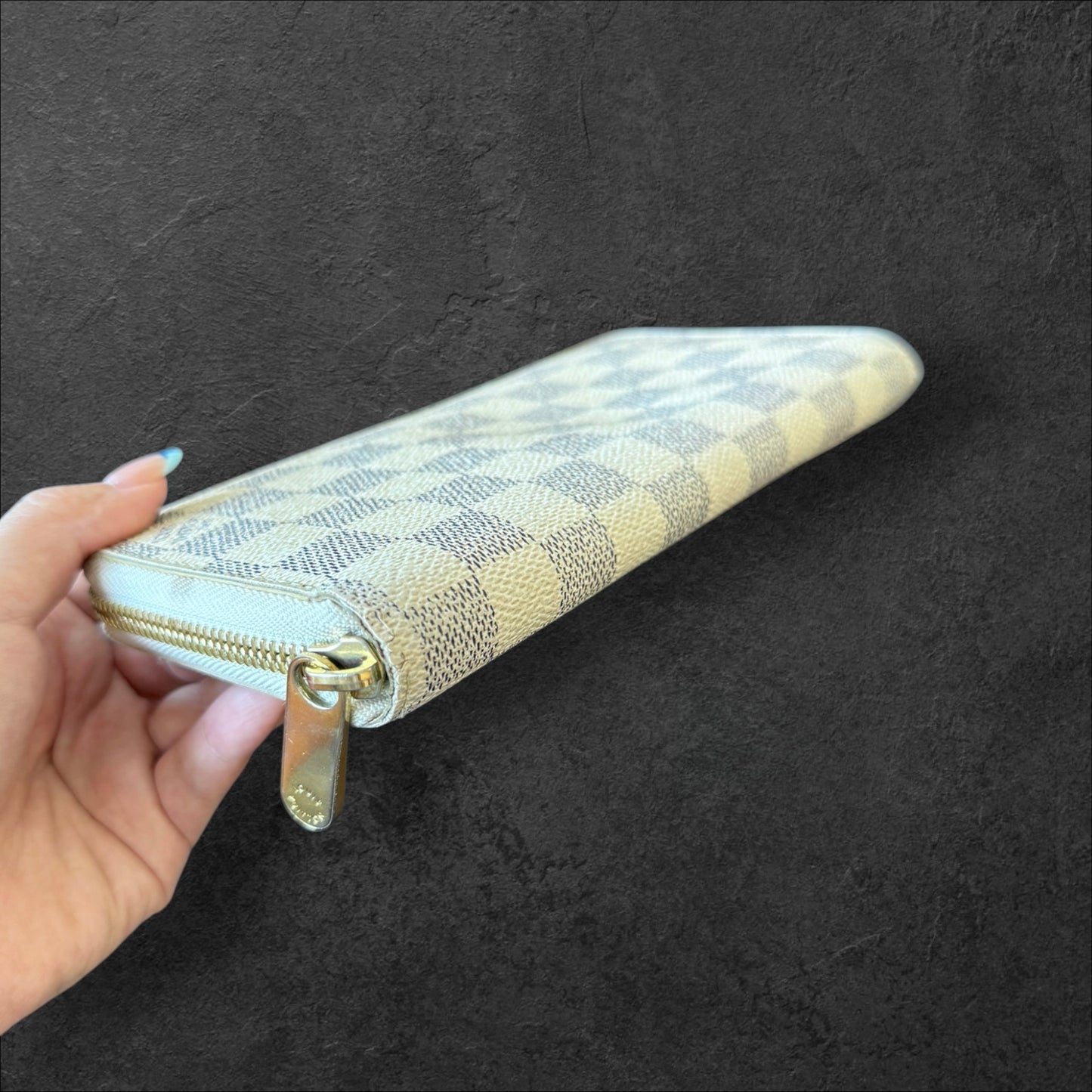 Louis Vuitton Damier Azur Zippy Wallet