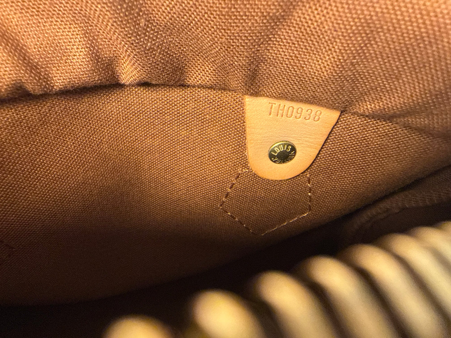 Louis Vuitton Speedy 25