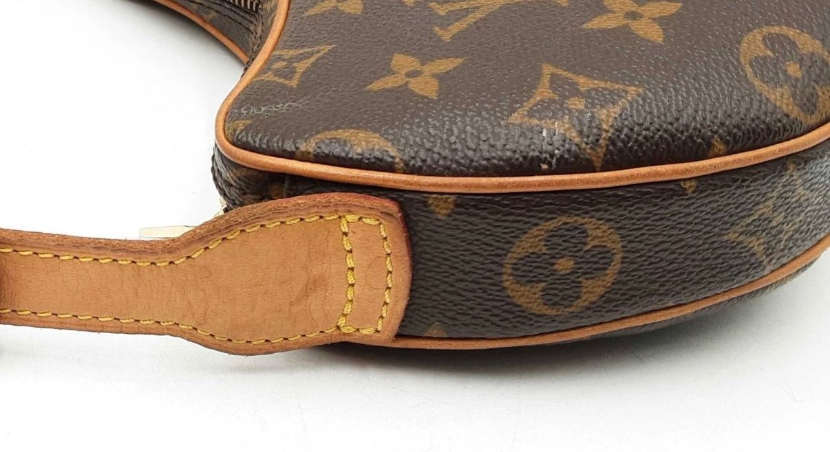 Louis Vuitton Croissant pm