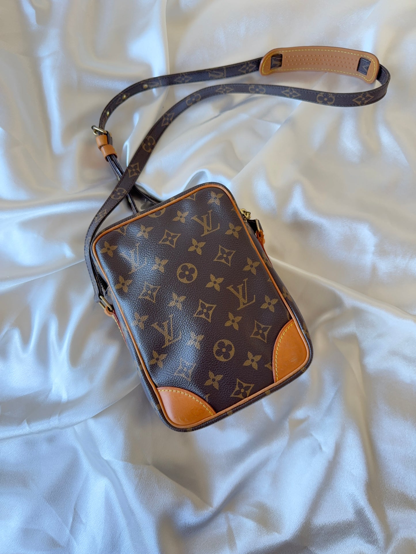Louis Vuitton Amazone pm crossbody bag