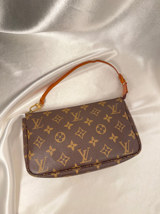 Louis Vuitton Pochette Accessories