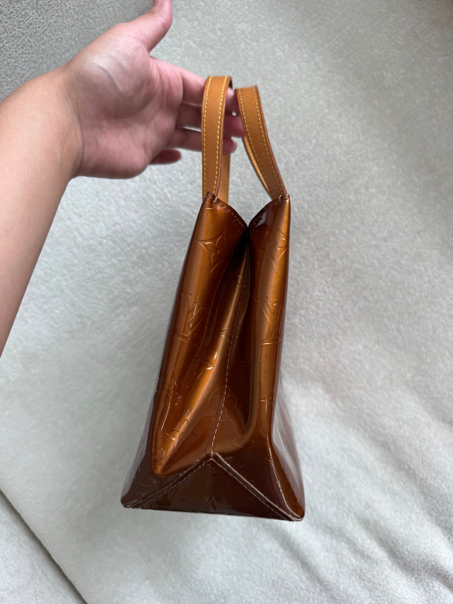 Louis Vuitton Reade pm vernis bag