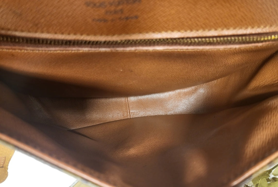 Authentic pre-owned Louis Vuitton Saint Cloud GM crossbody shoulder bag