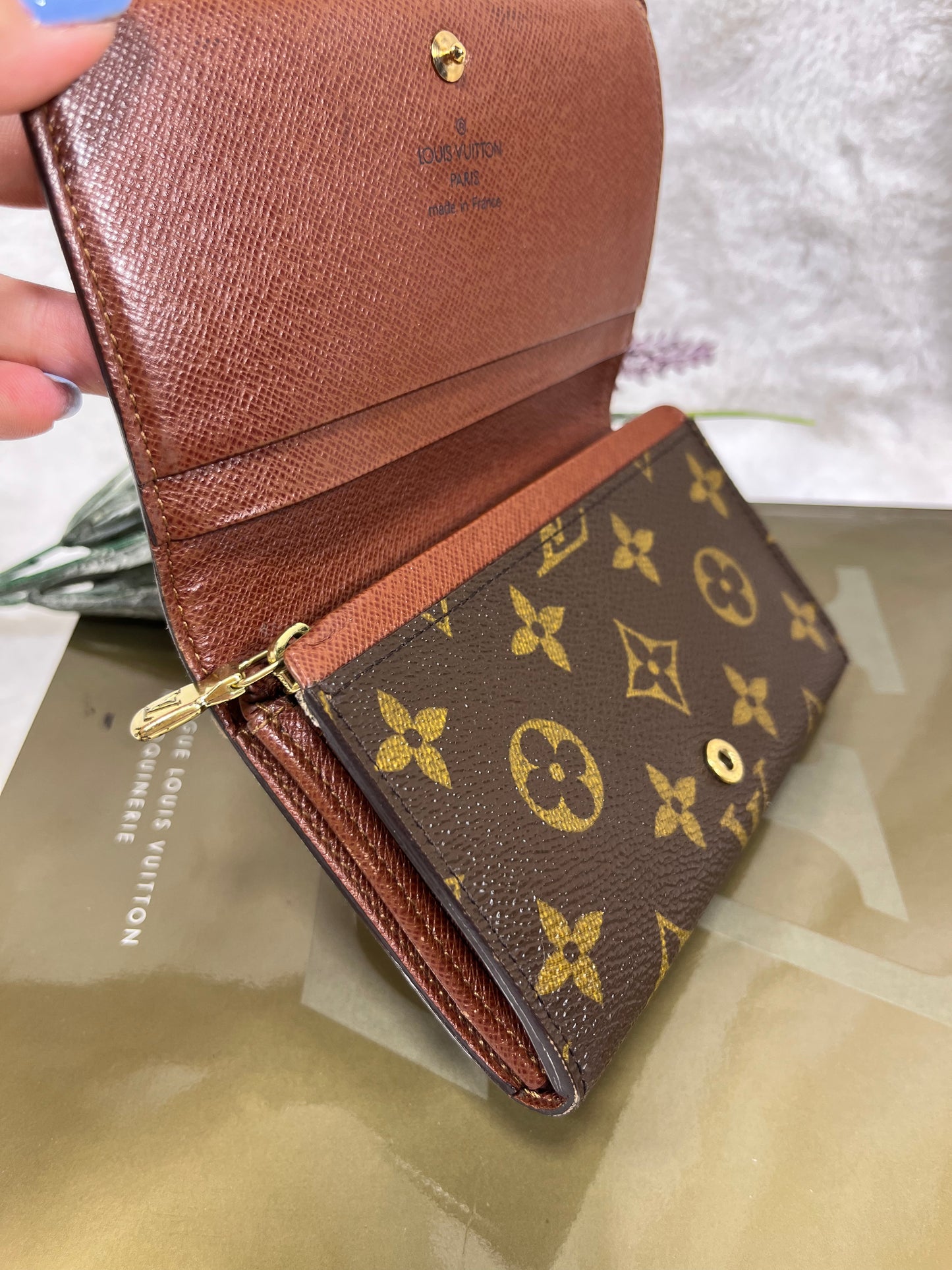 Authentic pre-owned Louis Vuitton compact Tresor zippy wallet