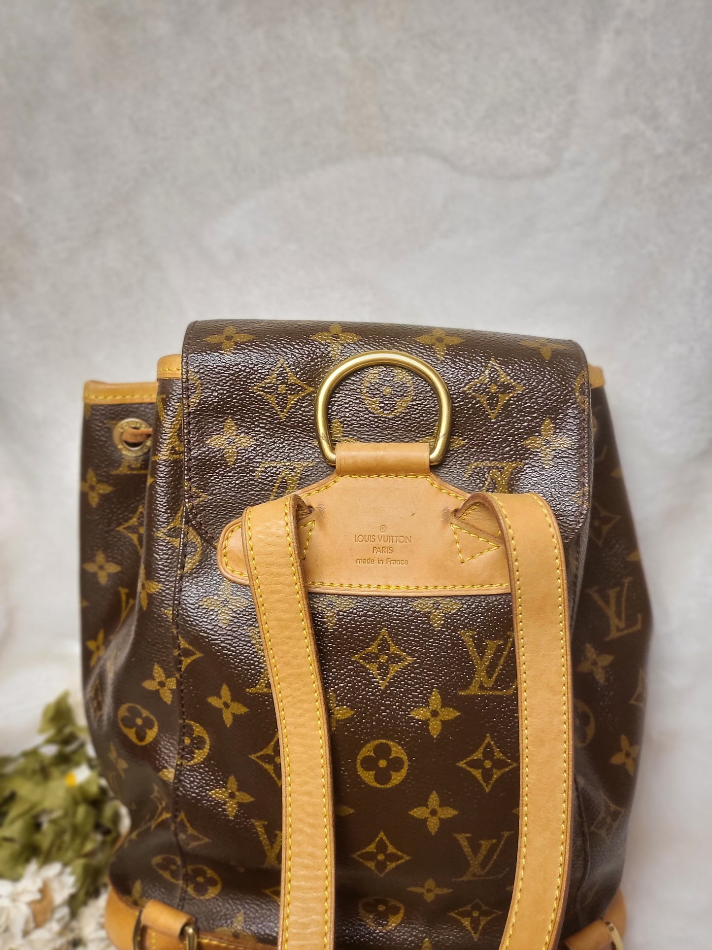 Authentic pre-owned Louis Vuitton Montsouris mm backpack