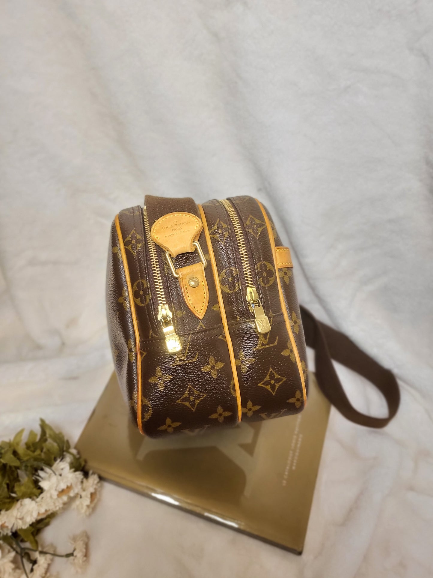 Authentic pre-owned Louis Vuitton Reporter pm crossbody shoulder bag