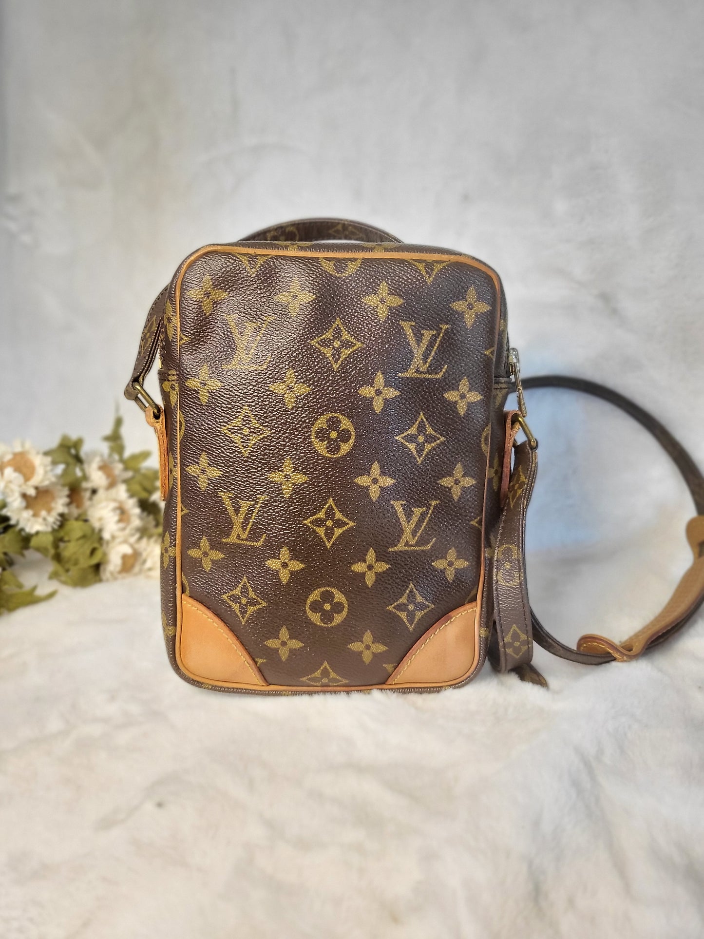 Authentic pre-owned Louis Vuitton amazone pm crossbody shoulder bag