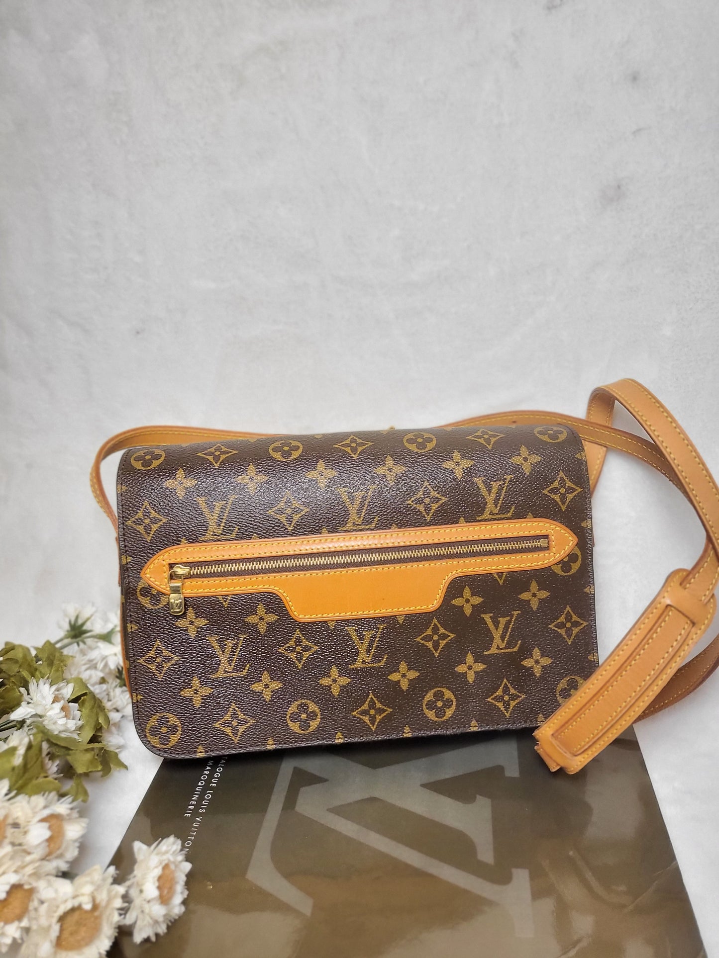 Authentic pre-owned Louis Vuitton Saint Germain